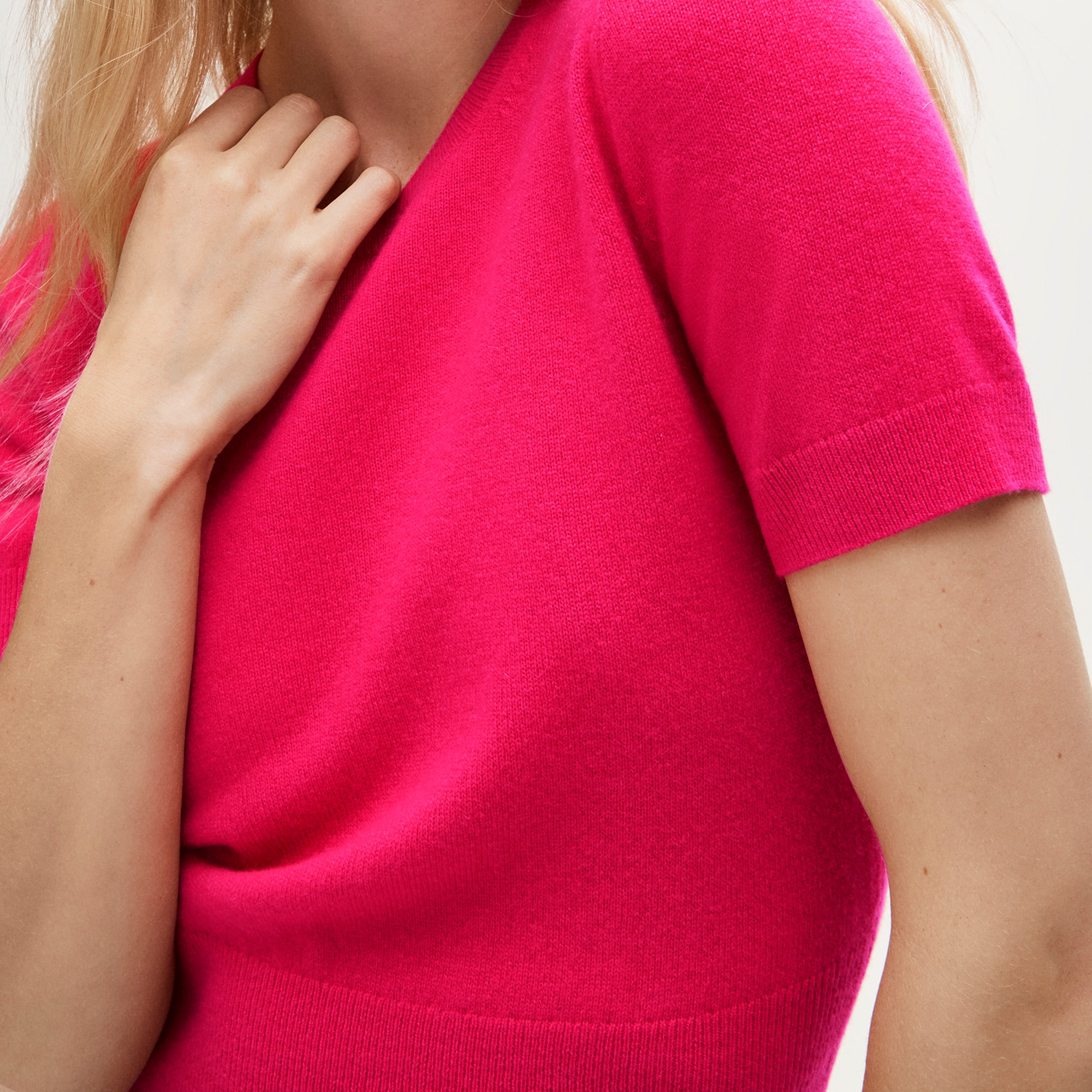 Cashmere shrunken T-shirt