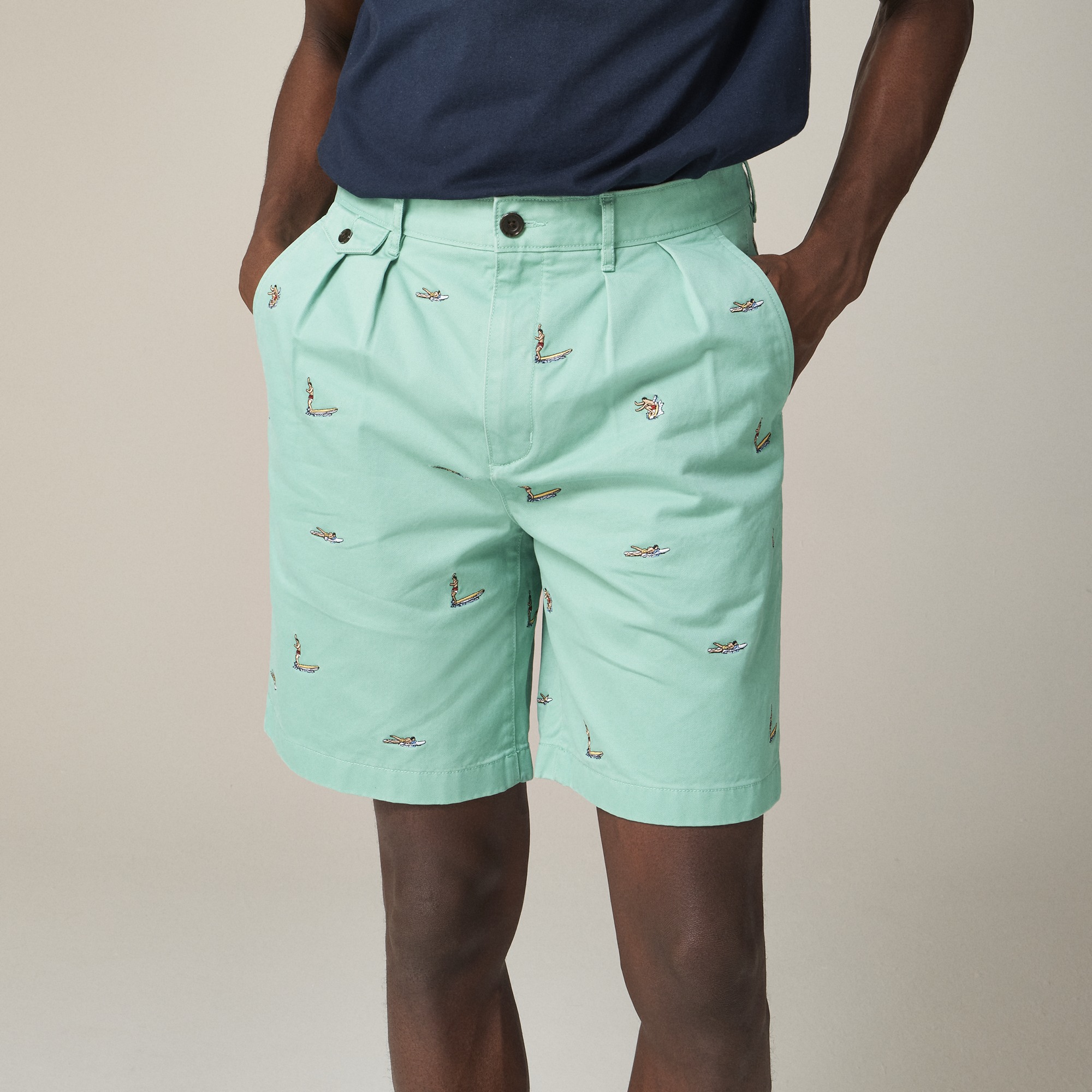 mens BEAMS PLUS X J.Crew 8.5'' pleated chino short with surfer embroidery