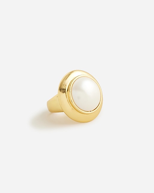 womens Domed pearl cocktail ring