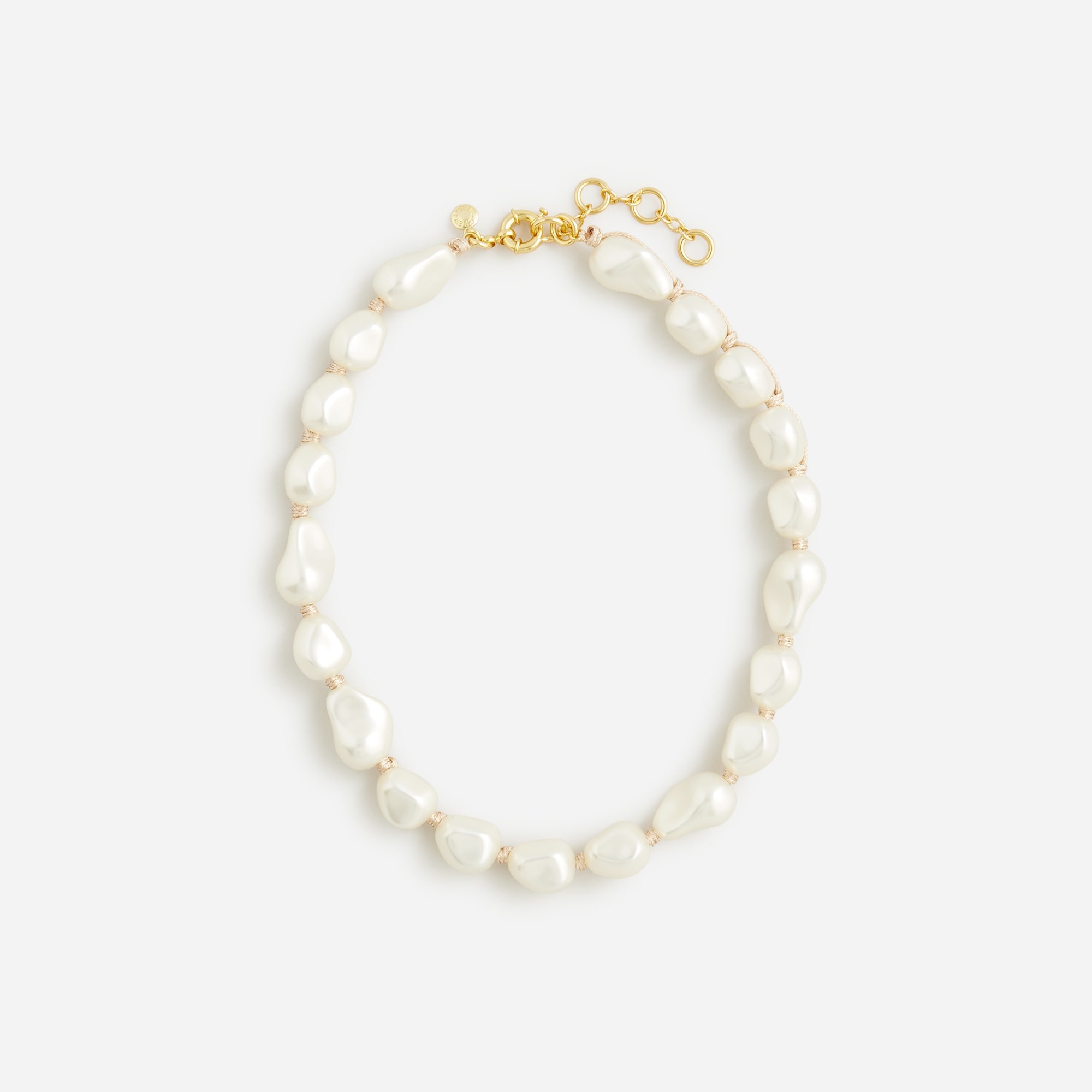 Rope-tied pearl necklace