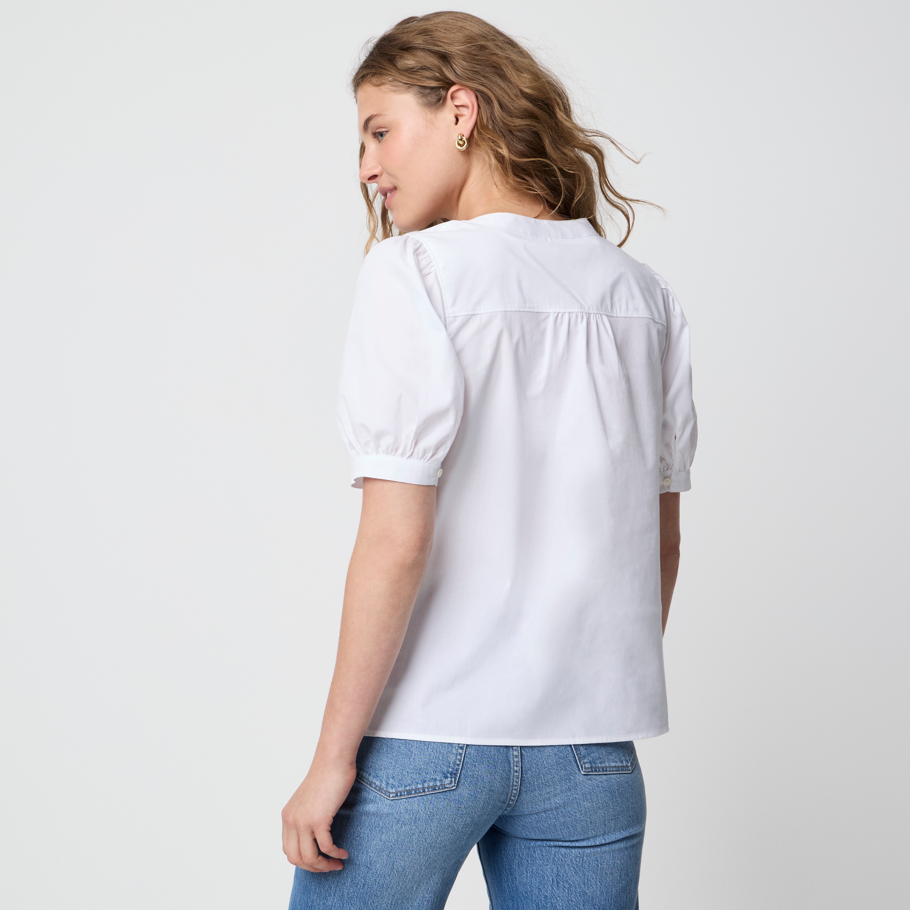 Short-sleeve poplin top