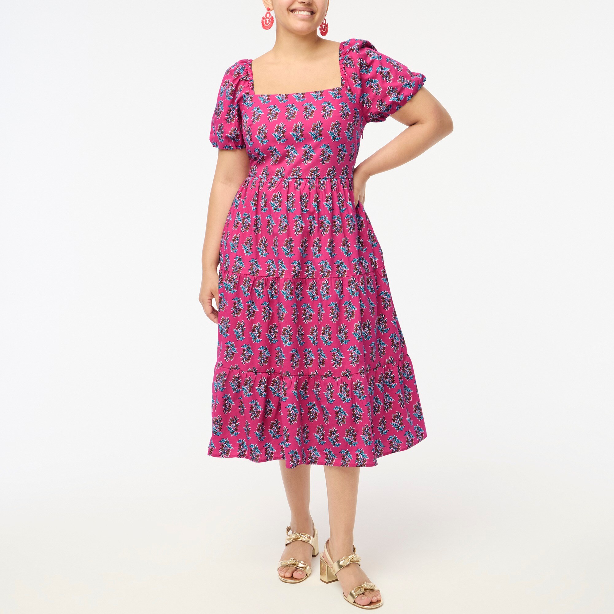 Petite tiered midi dress with puff sleeves