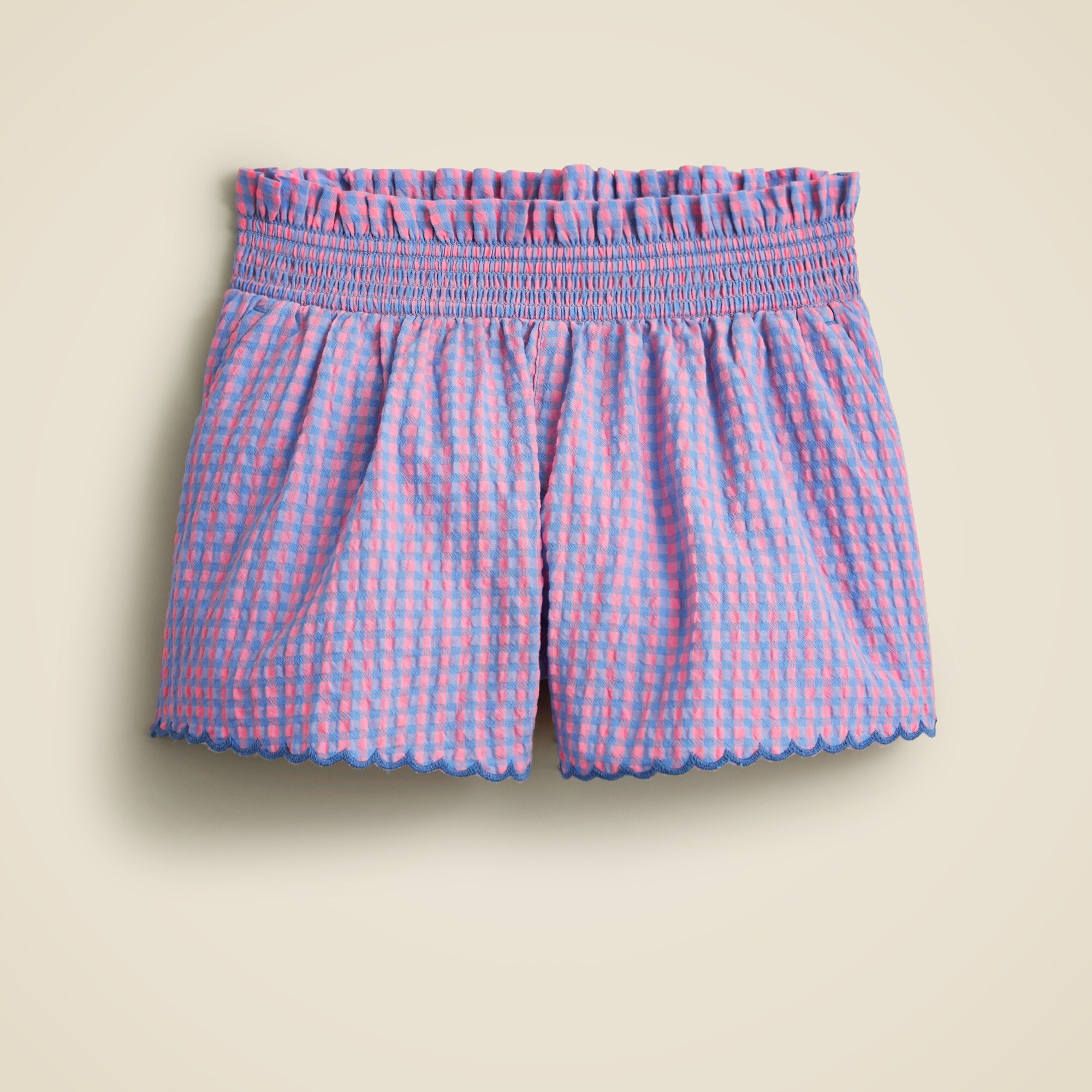 Girls' scalloped-trim short in crinkle gingham