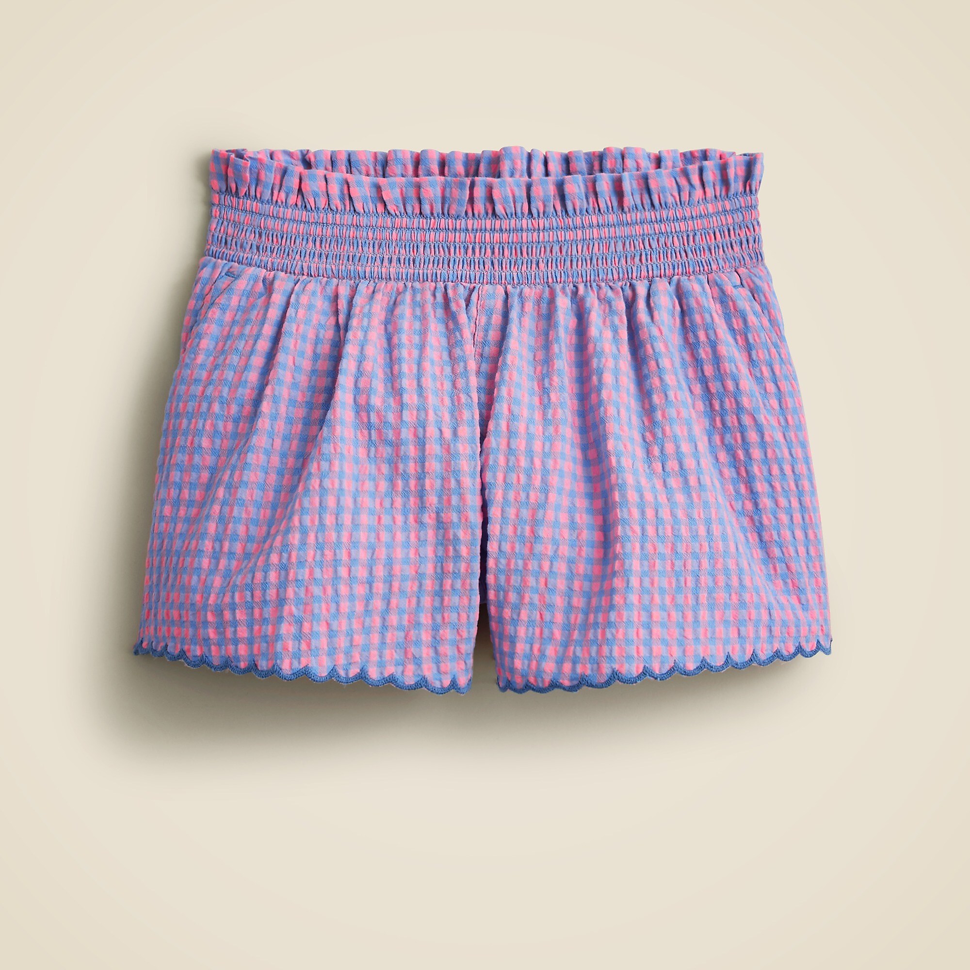 Girls' scalloped-trim short in crinkle gingham