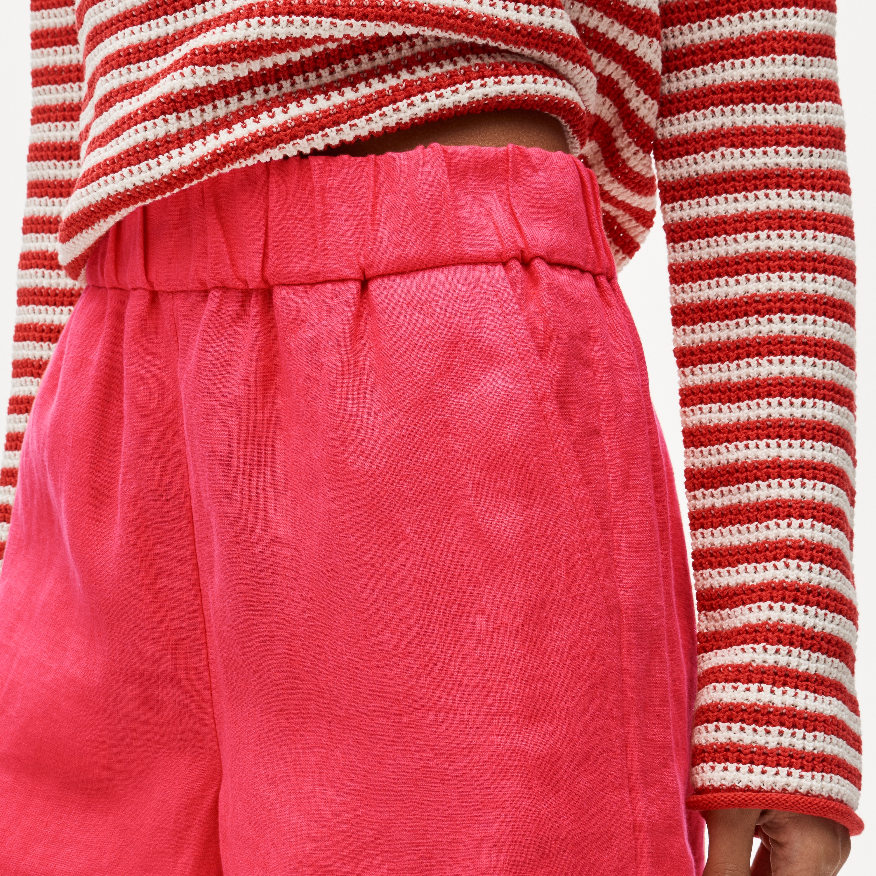 Tropez short in linen - image 4