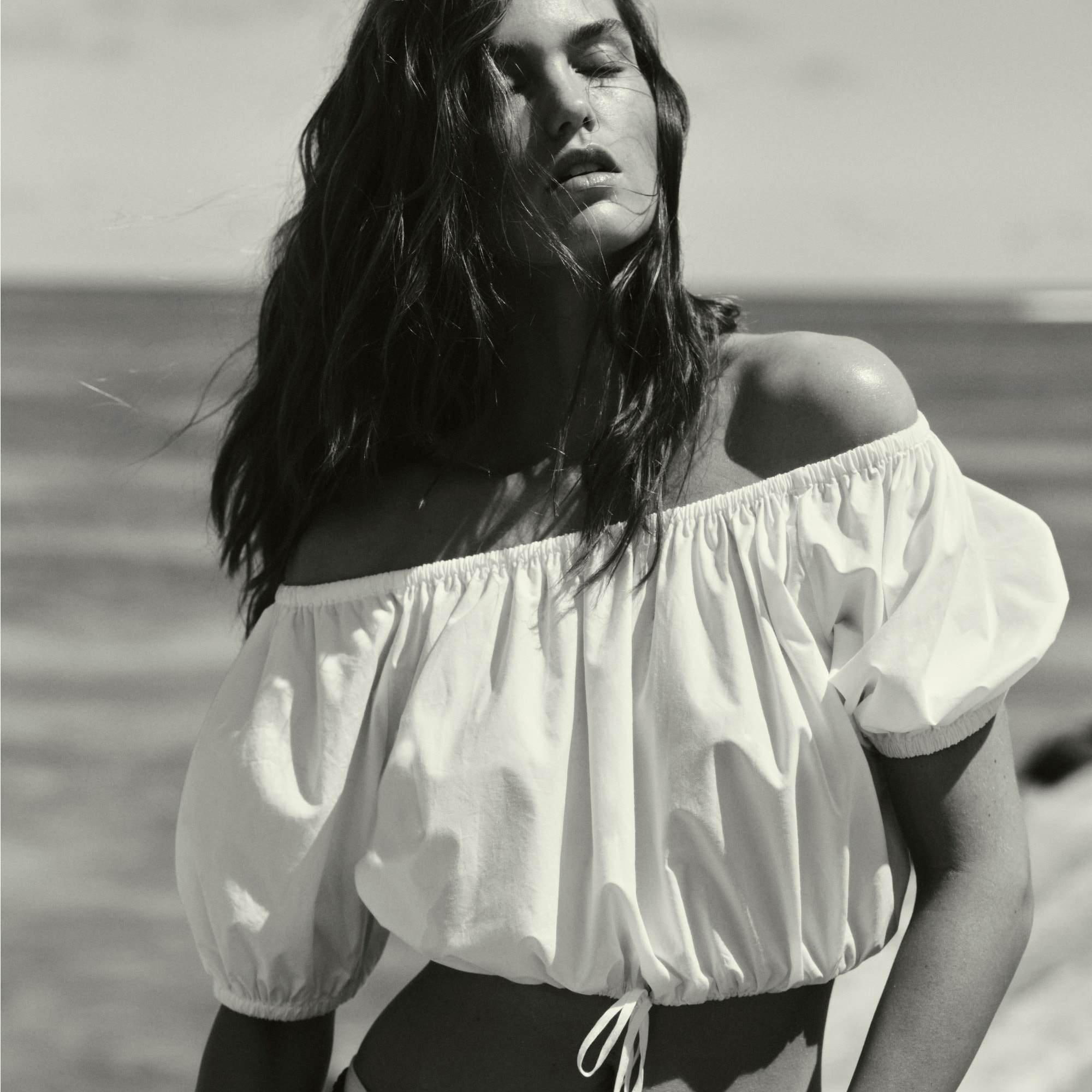 Cinched-waist cropped top in cotton poplin