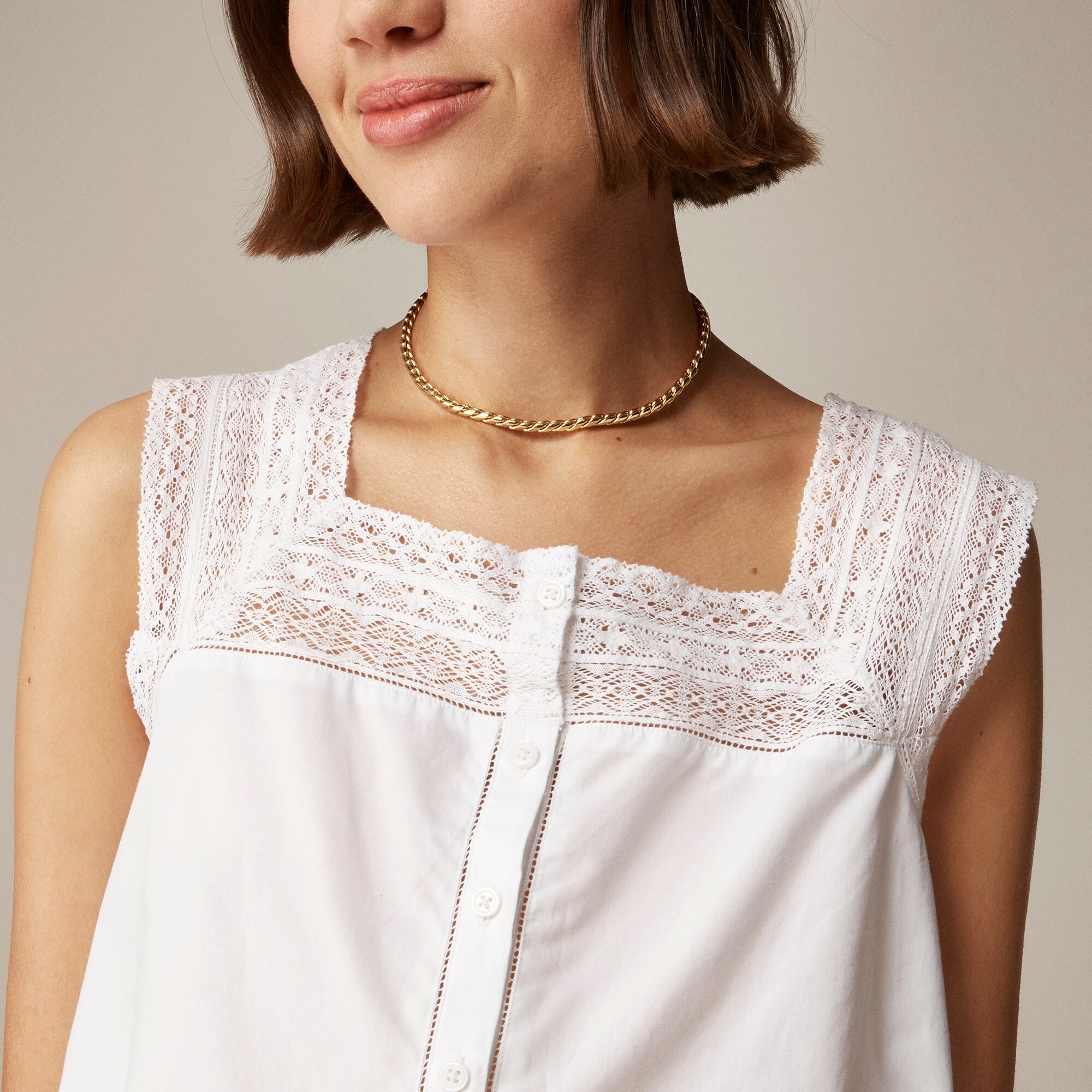Lace-trim cropped top