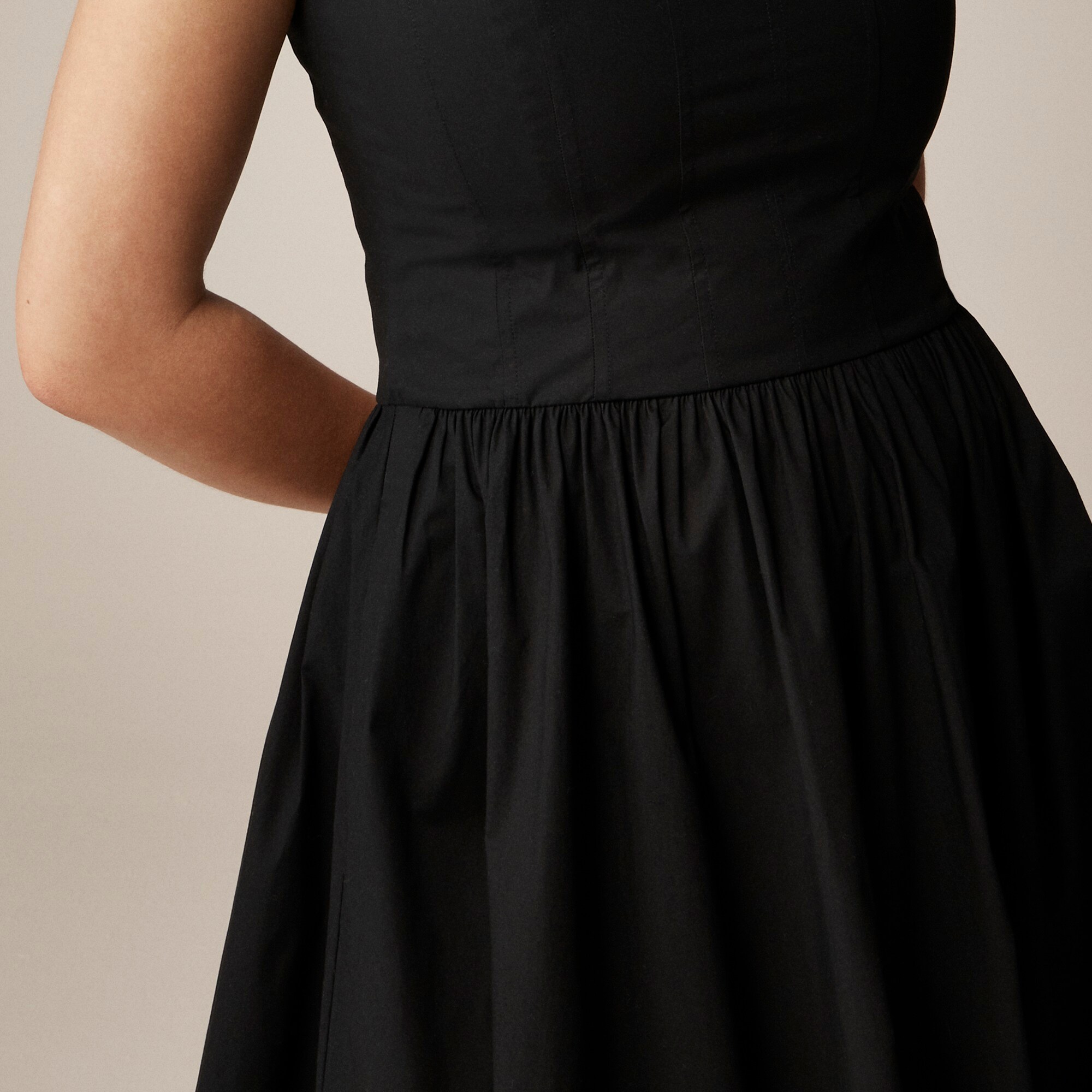 Robe Noire En Dentelle J.Crew Avec Poches - Taille 8 - Neuve Avec étiquettes (NWT) - Style Fourreau Sans Manches