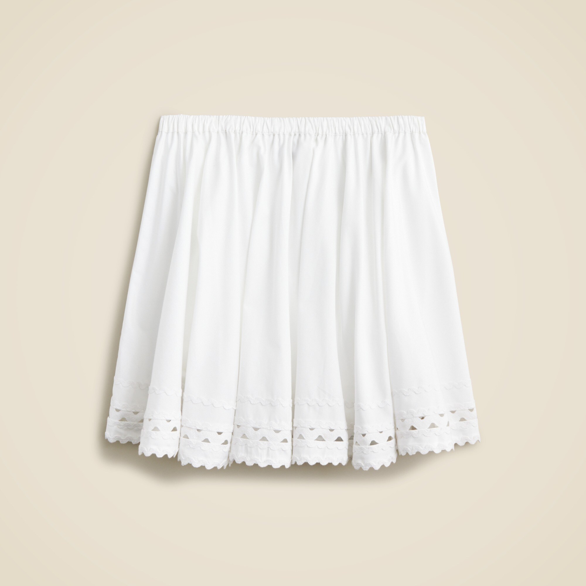 Mini skirt with rickrack trim in cotton poplin