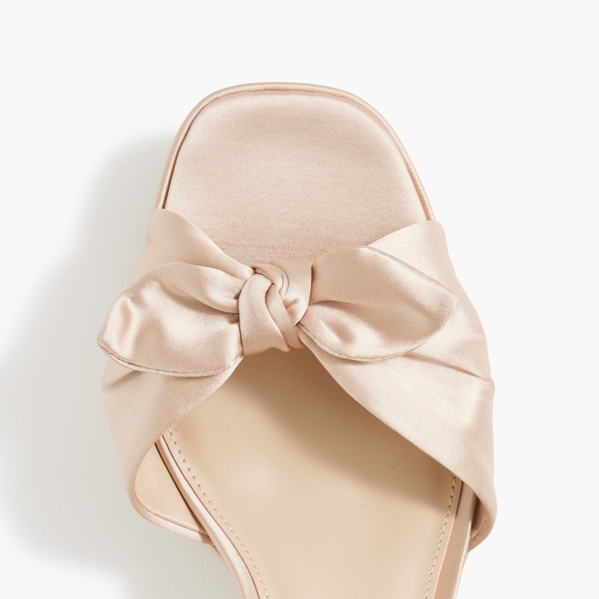 Bow platform heels