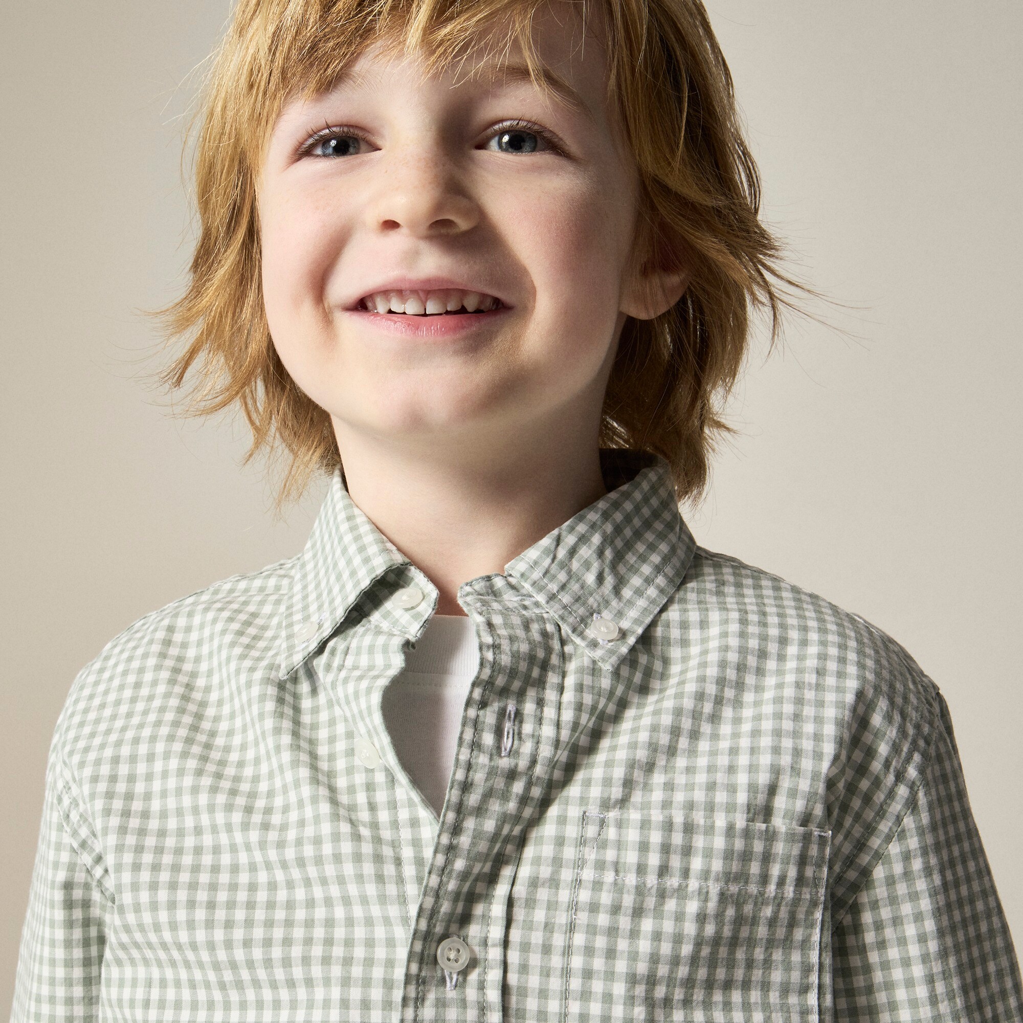 Kids' stretch poplin button-down in gingham