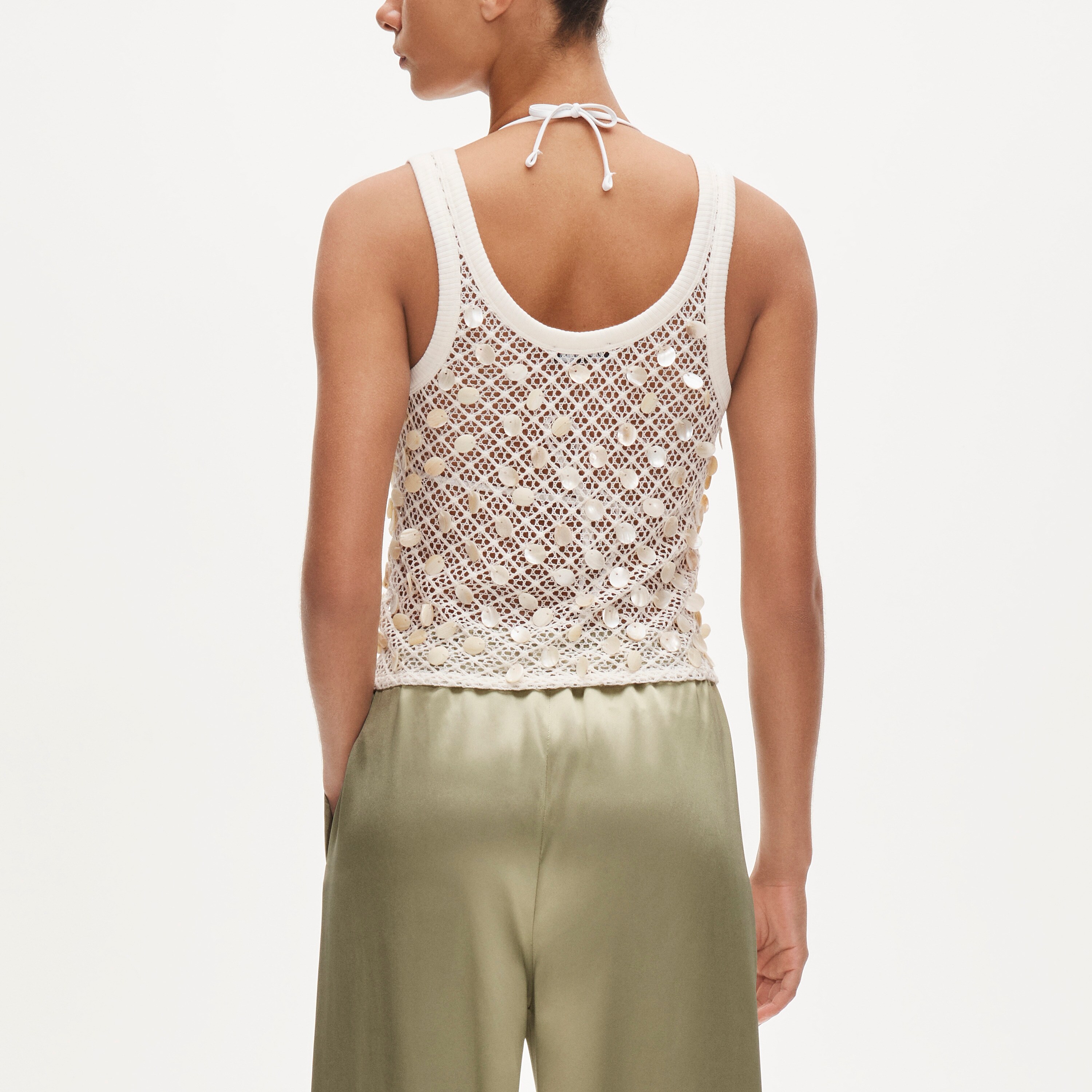 Crochet shell-embroidered tank top