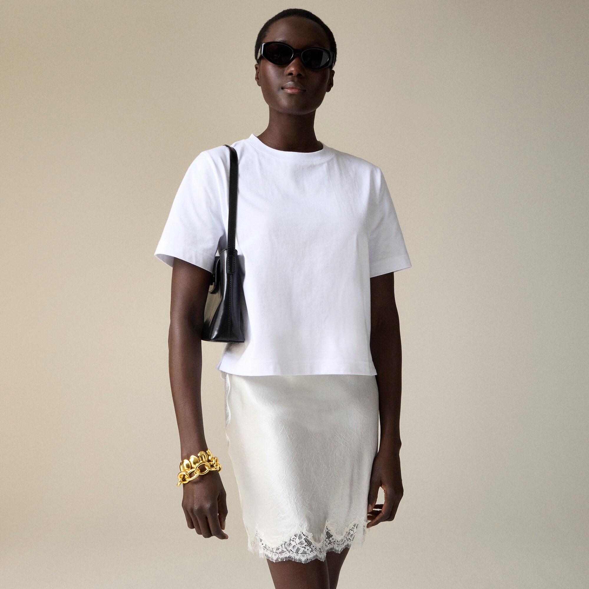  Relaxed premium-weight cropped T-shirt