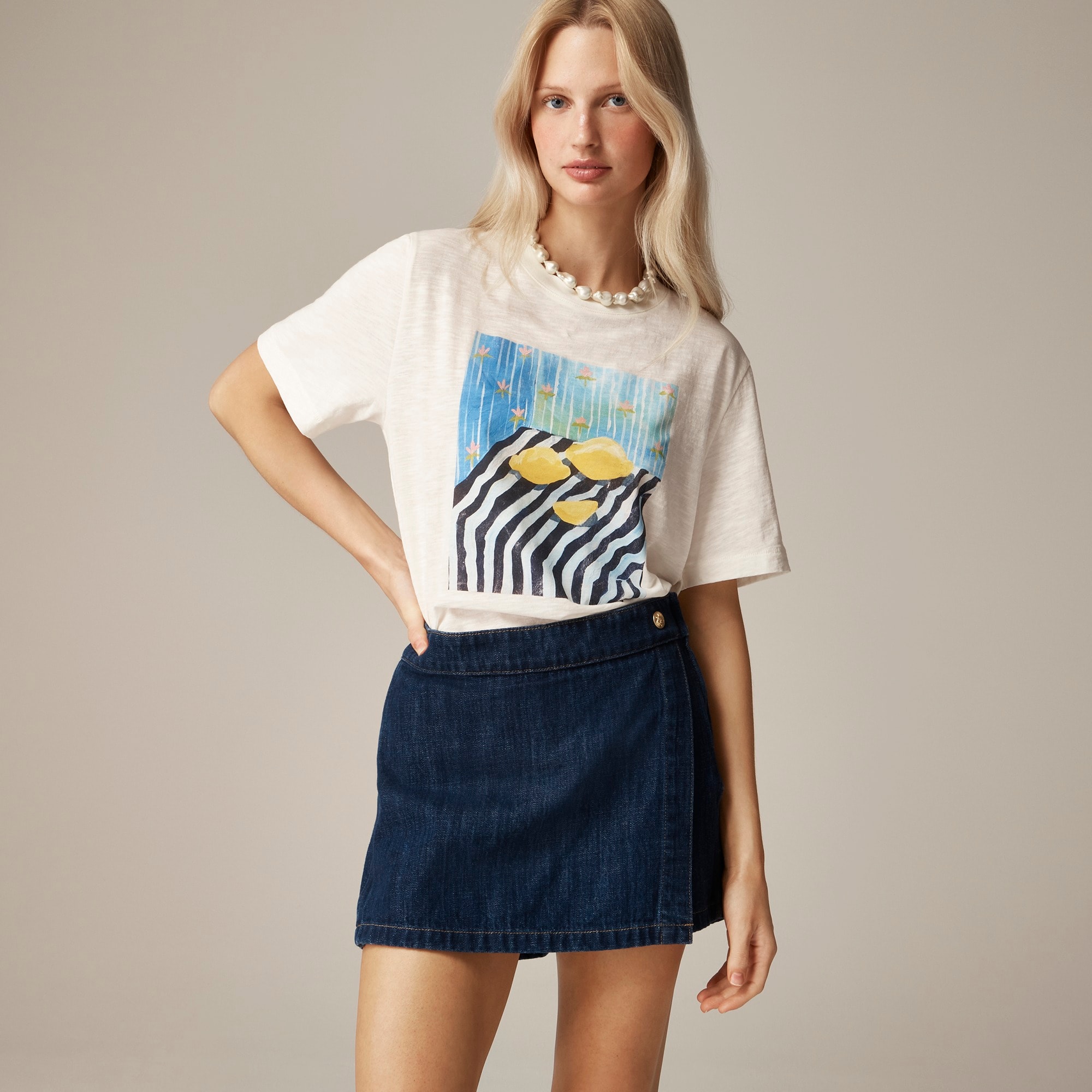 womens Relaxed-fit &quot;Lemons&quot;graphic T-shirt