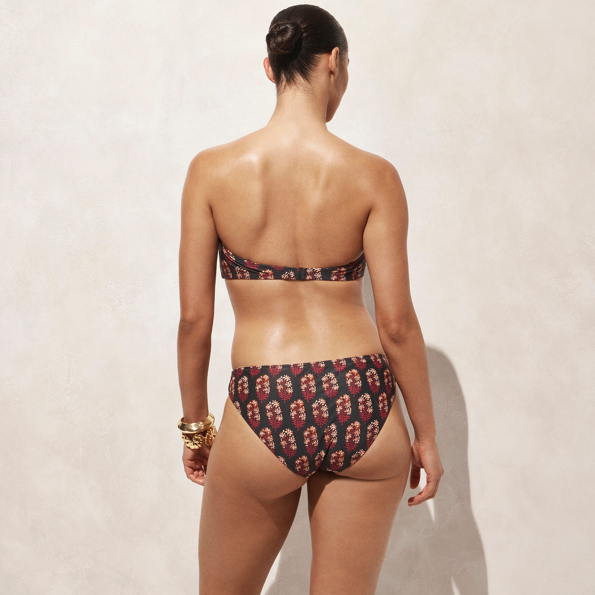 Ruched bandeau bikini top in cocoa blockprint