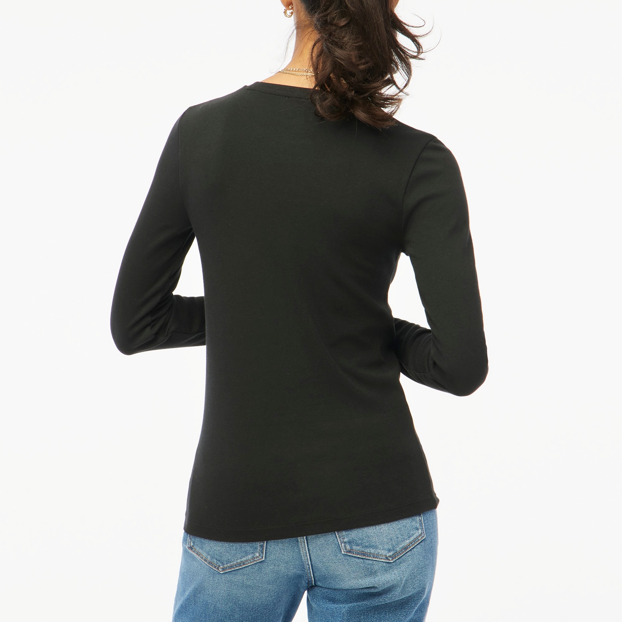 Long-sleeve ribbed everyday tee