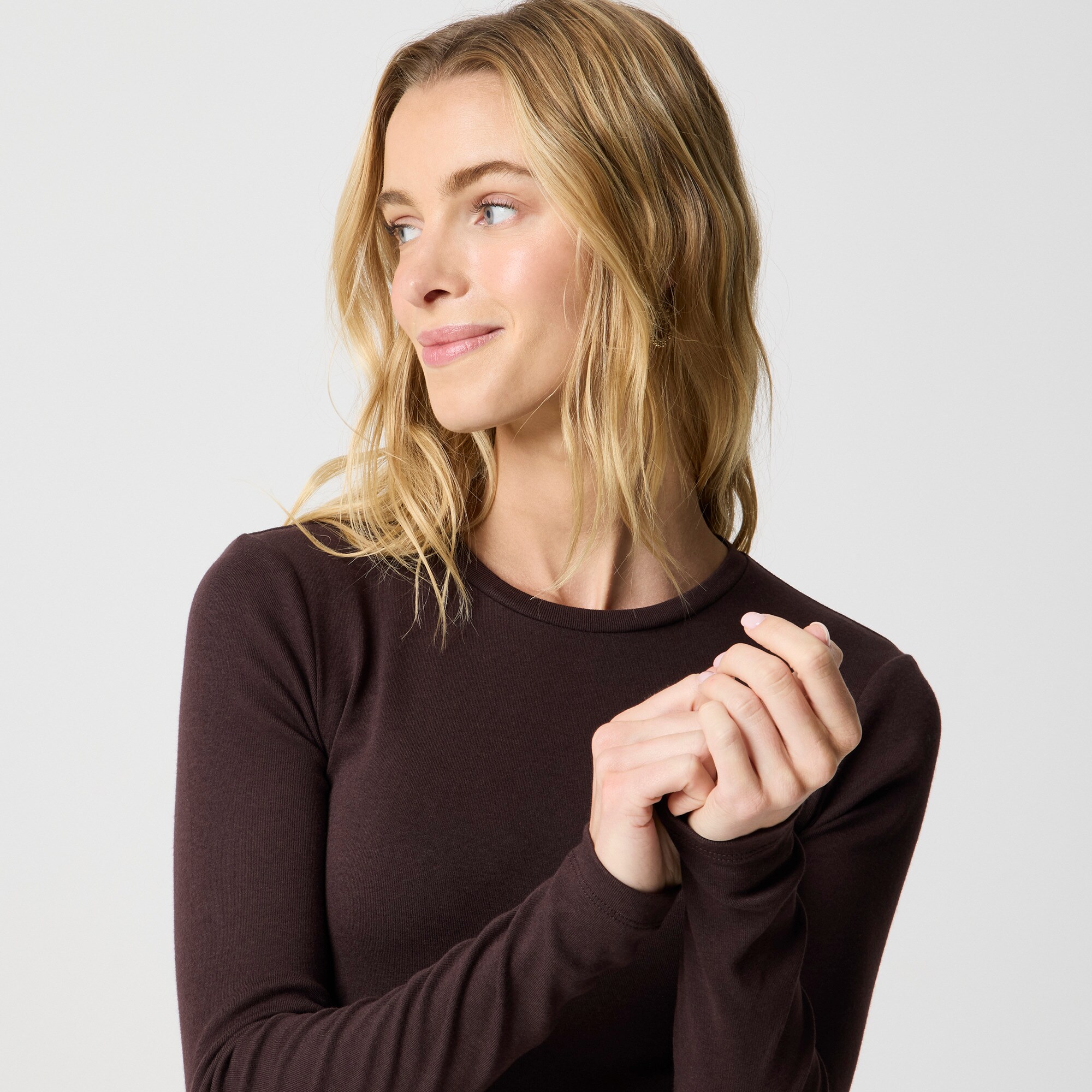 Long-sleeve everyday tee