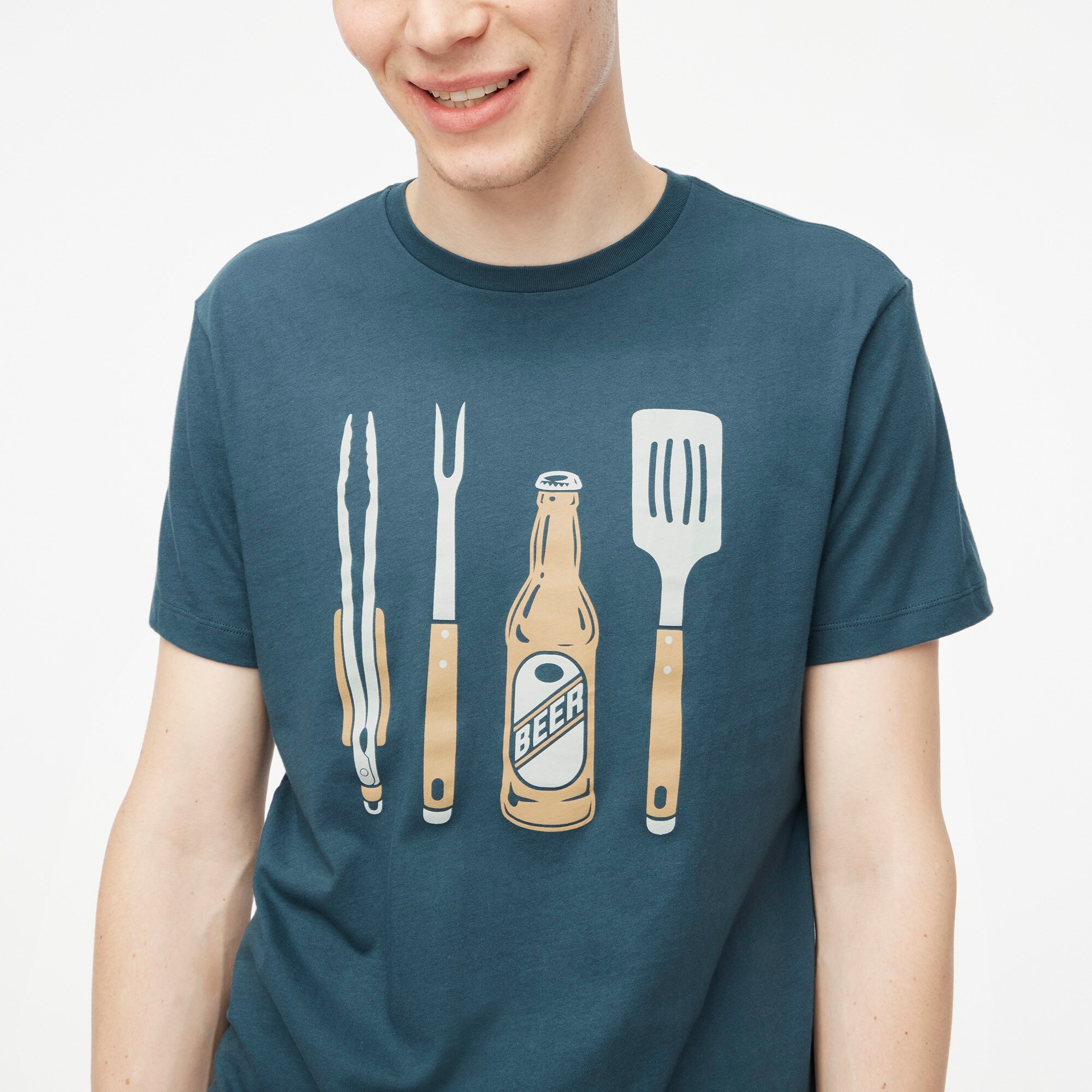 Grill tools graphic tee