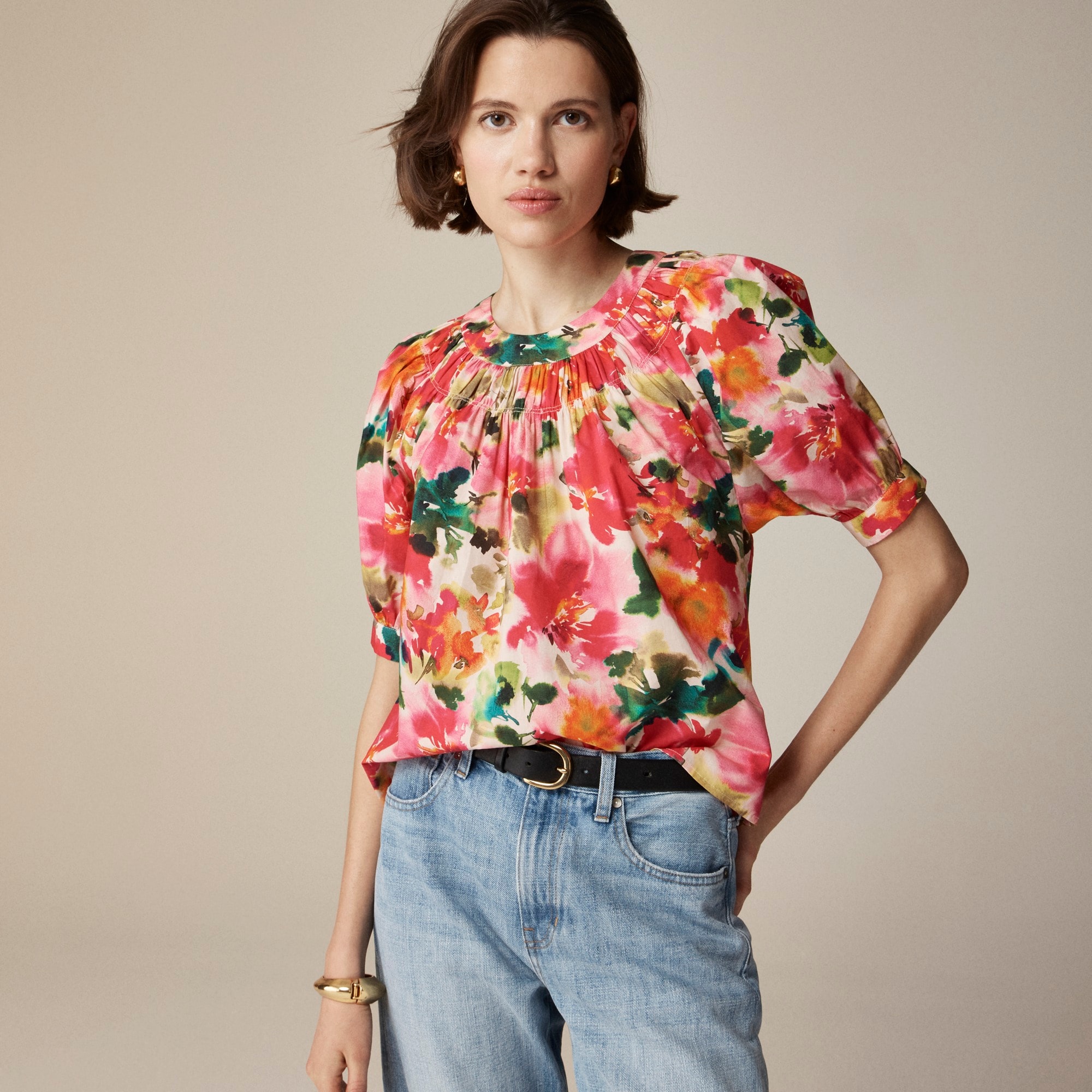 womens Smock-neck puff-sleeve top in floral cotton poplin