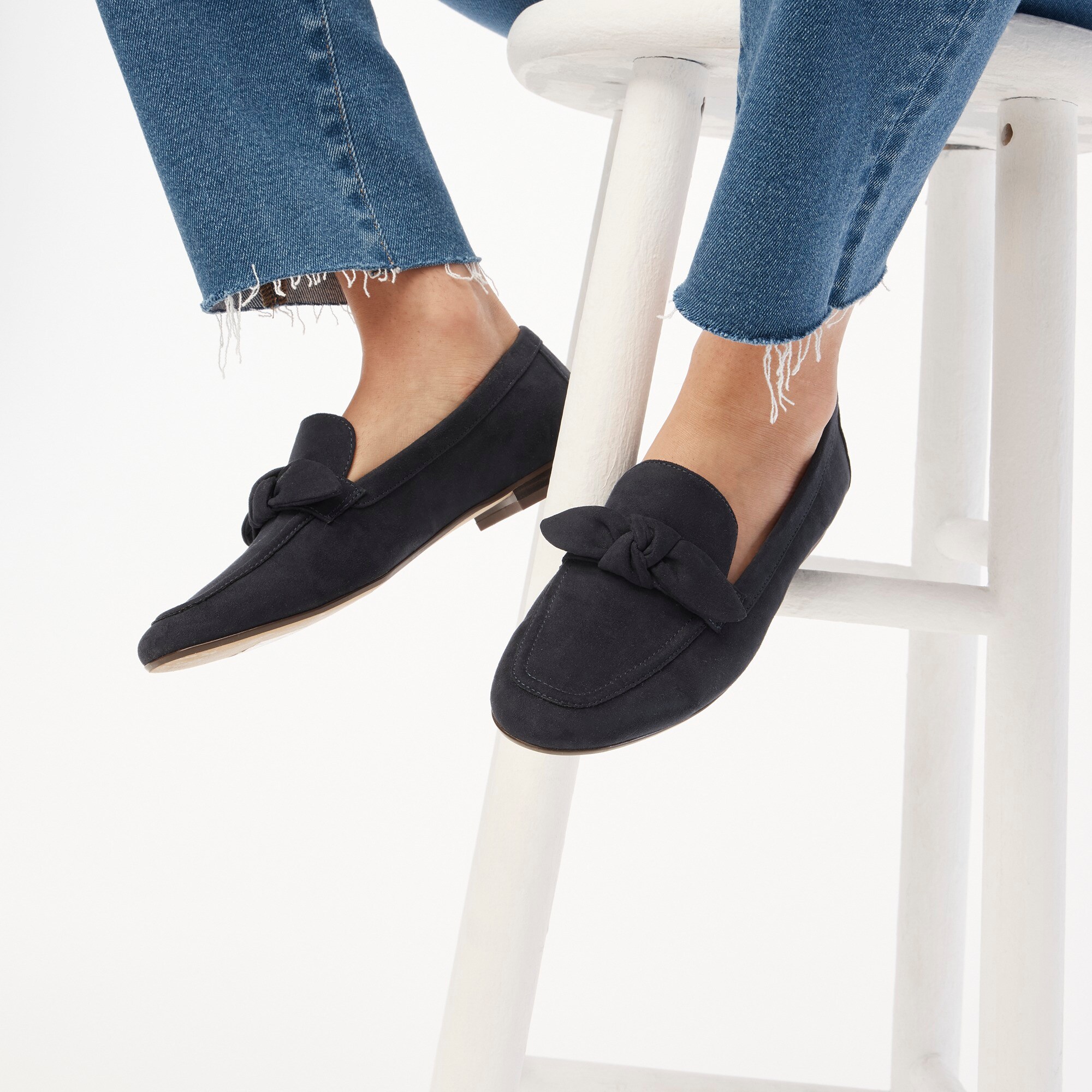 Petite stovepipe jean with cut hem in signature stretch+