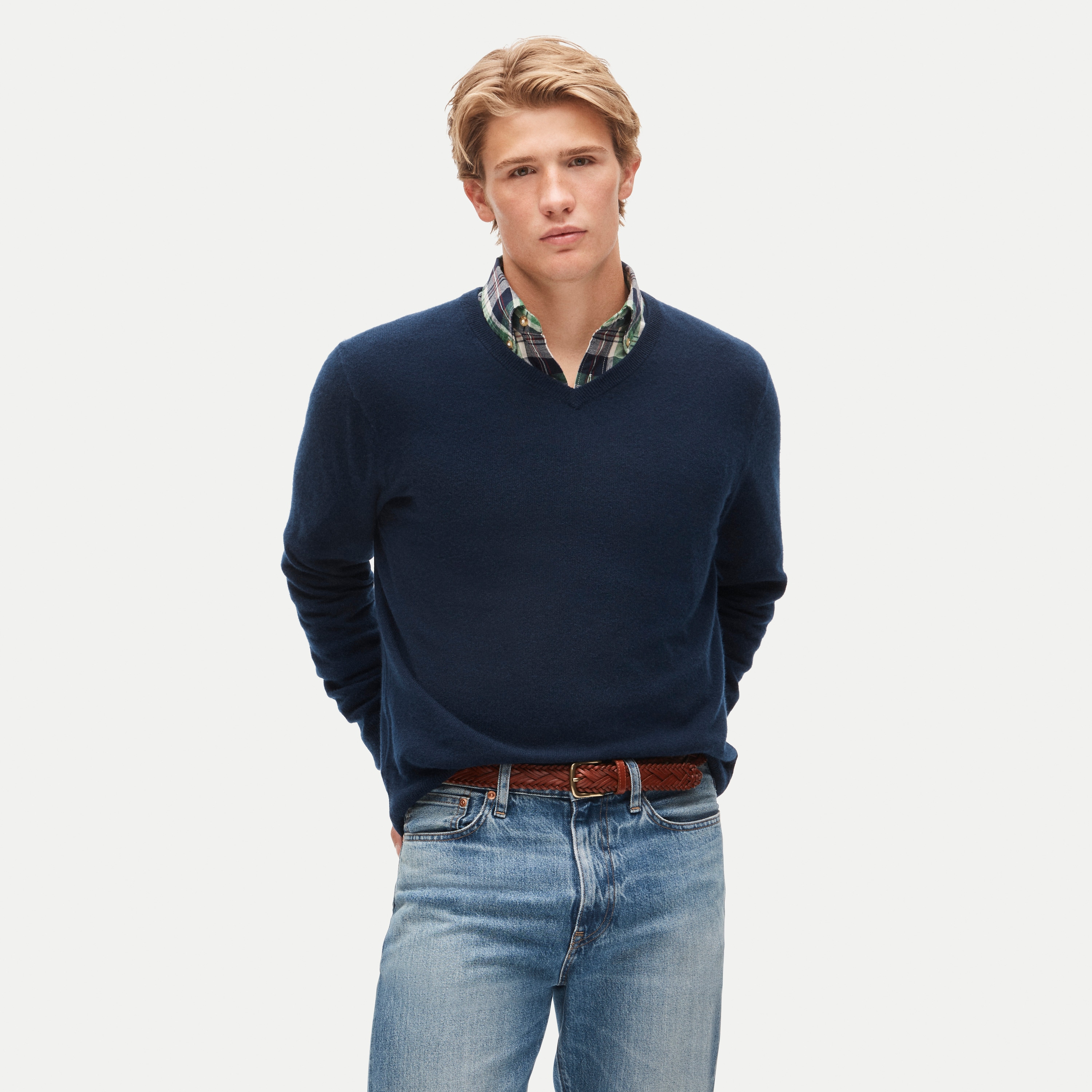  Cashmere V-neck sweater