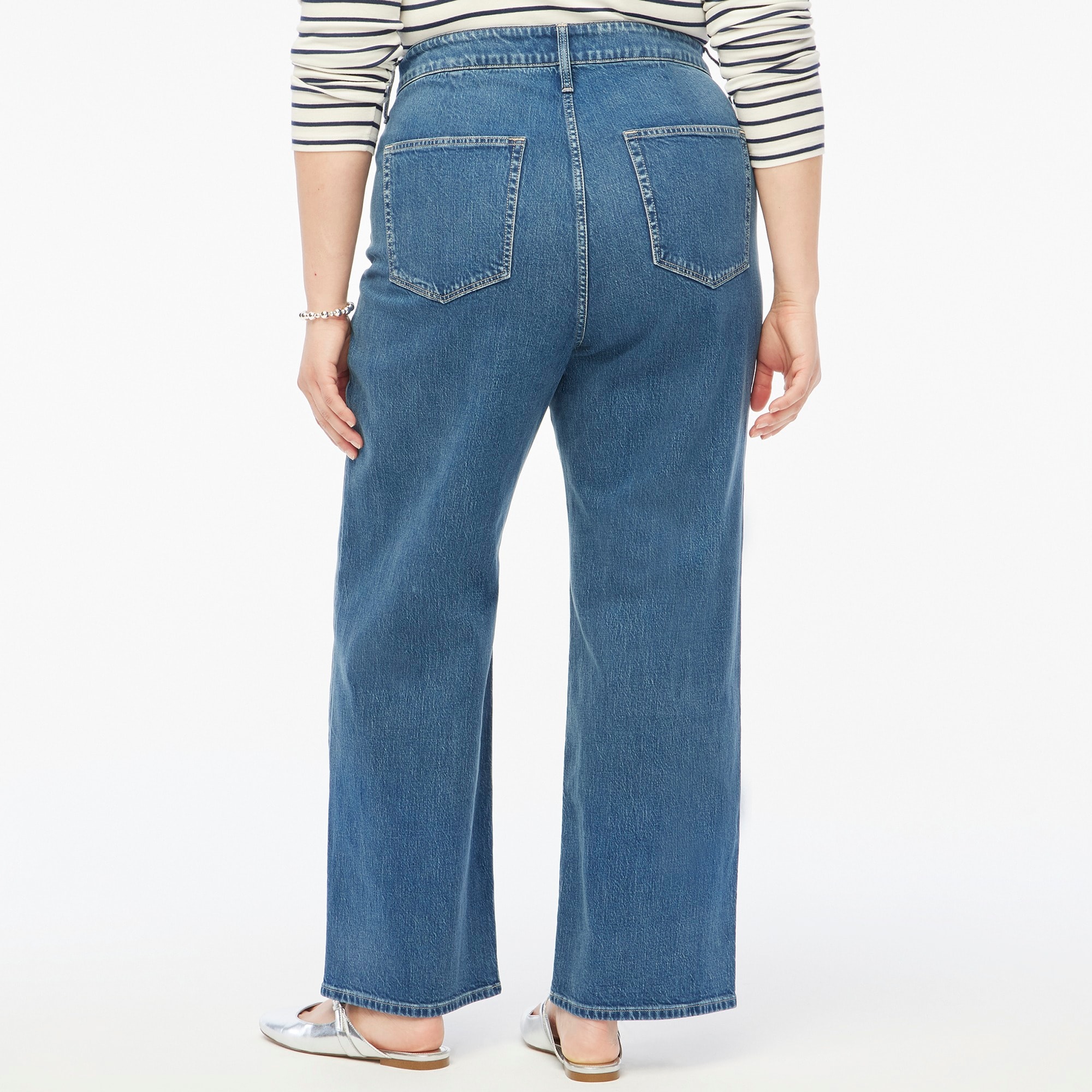 Curvy wide-leg patch-pocket jean in all-day stretch