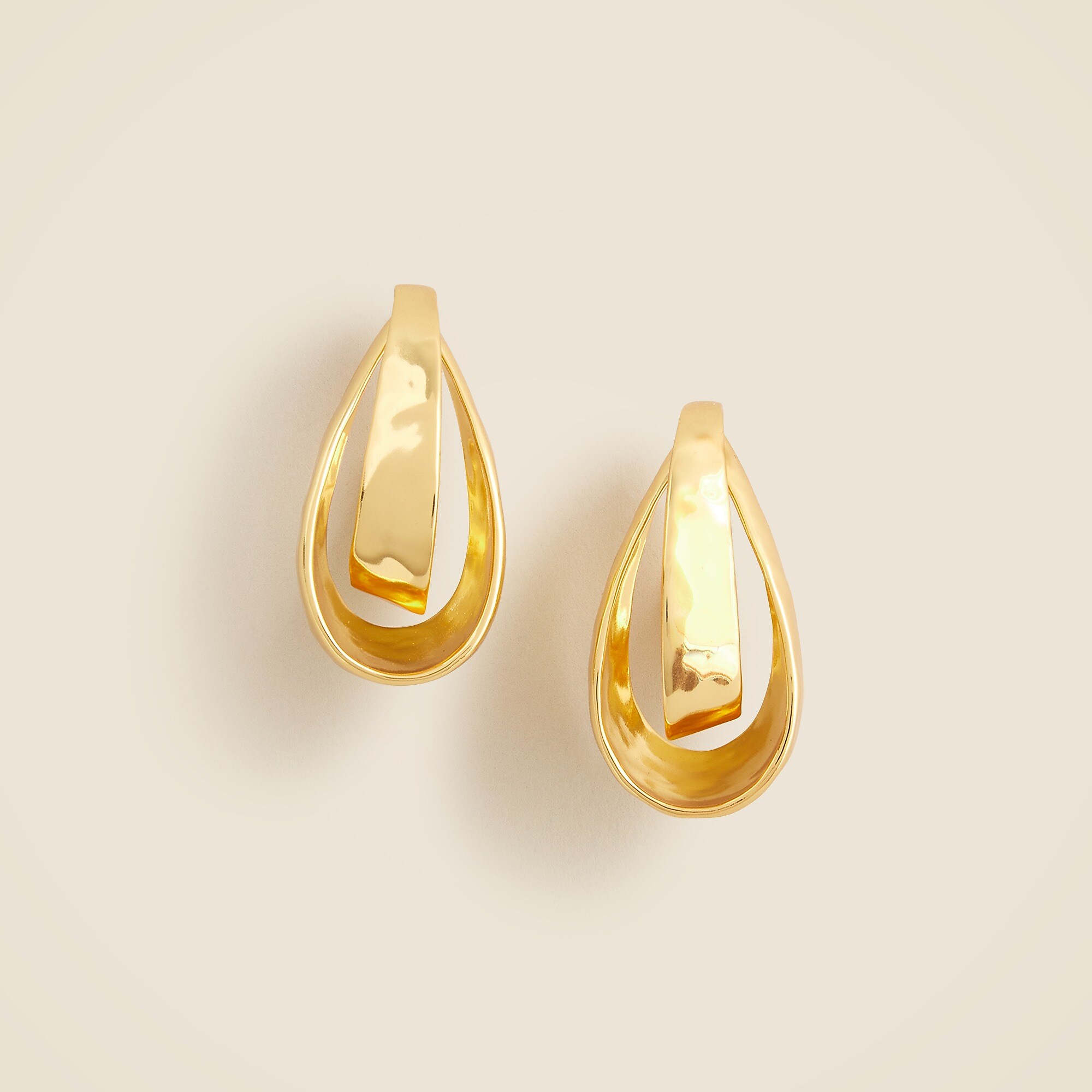 Interlocked teardrop hoop earrings