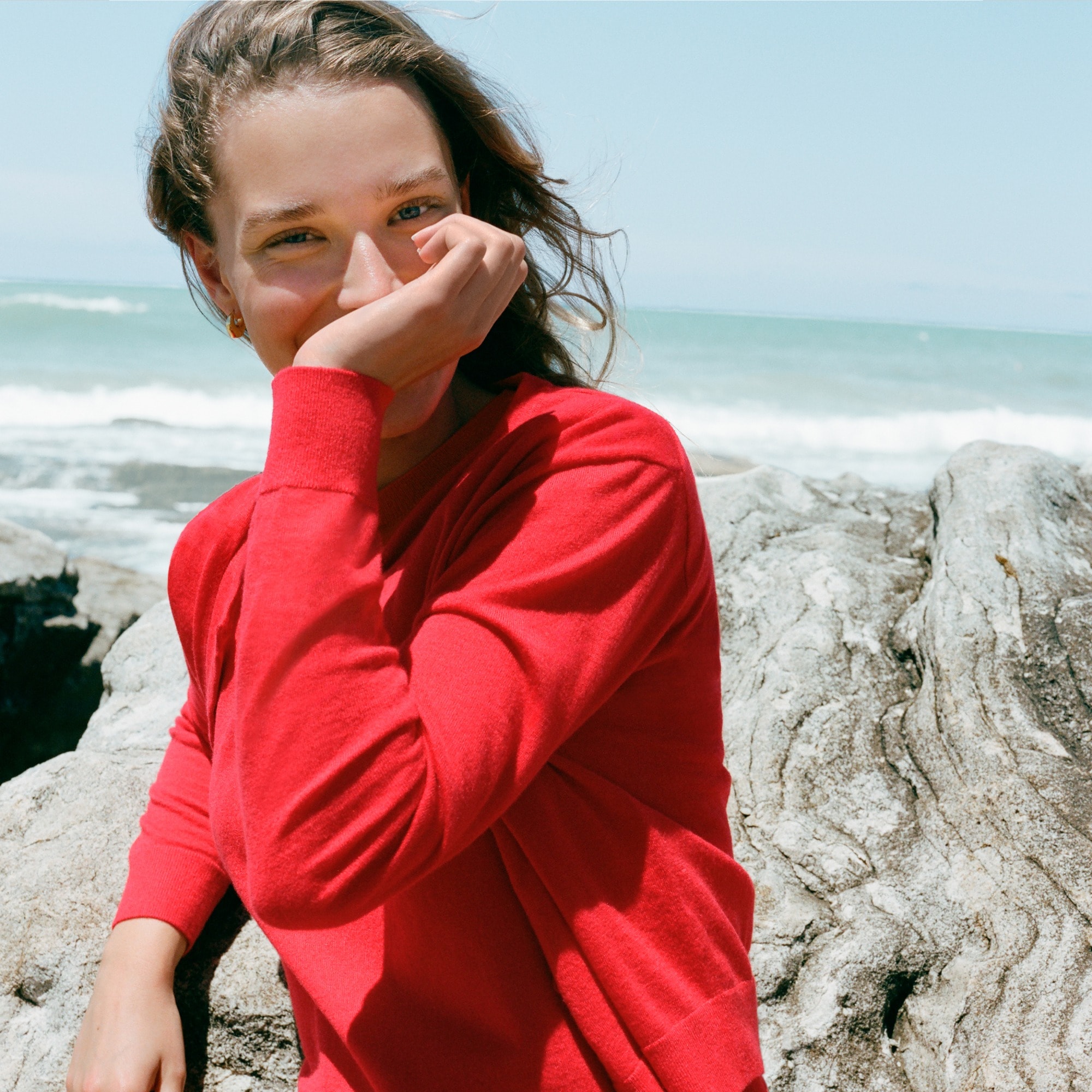 Featherweight cashmere-blend cropped sweater shell