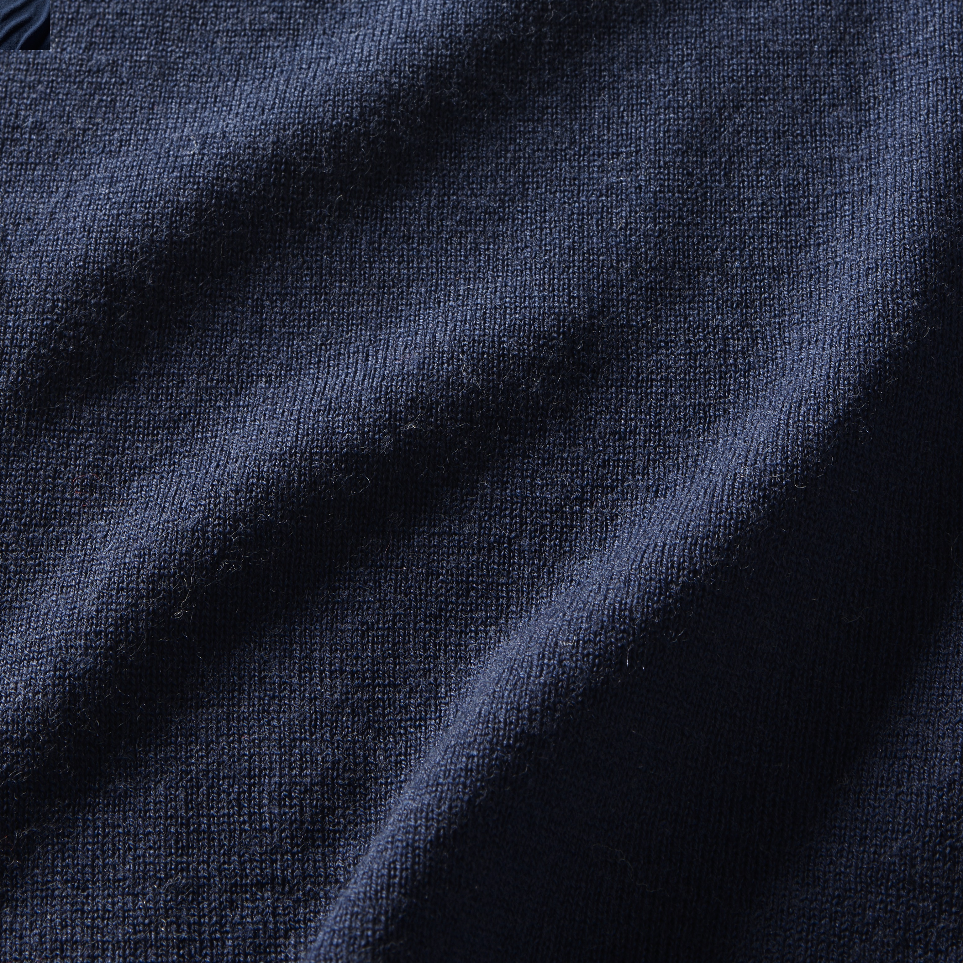 Carolyn fitted crewneck sweater in merino wool