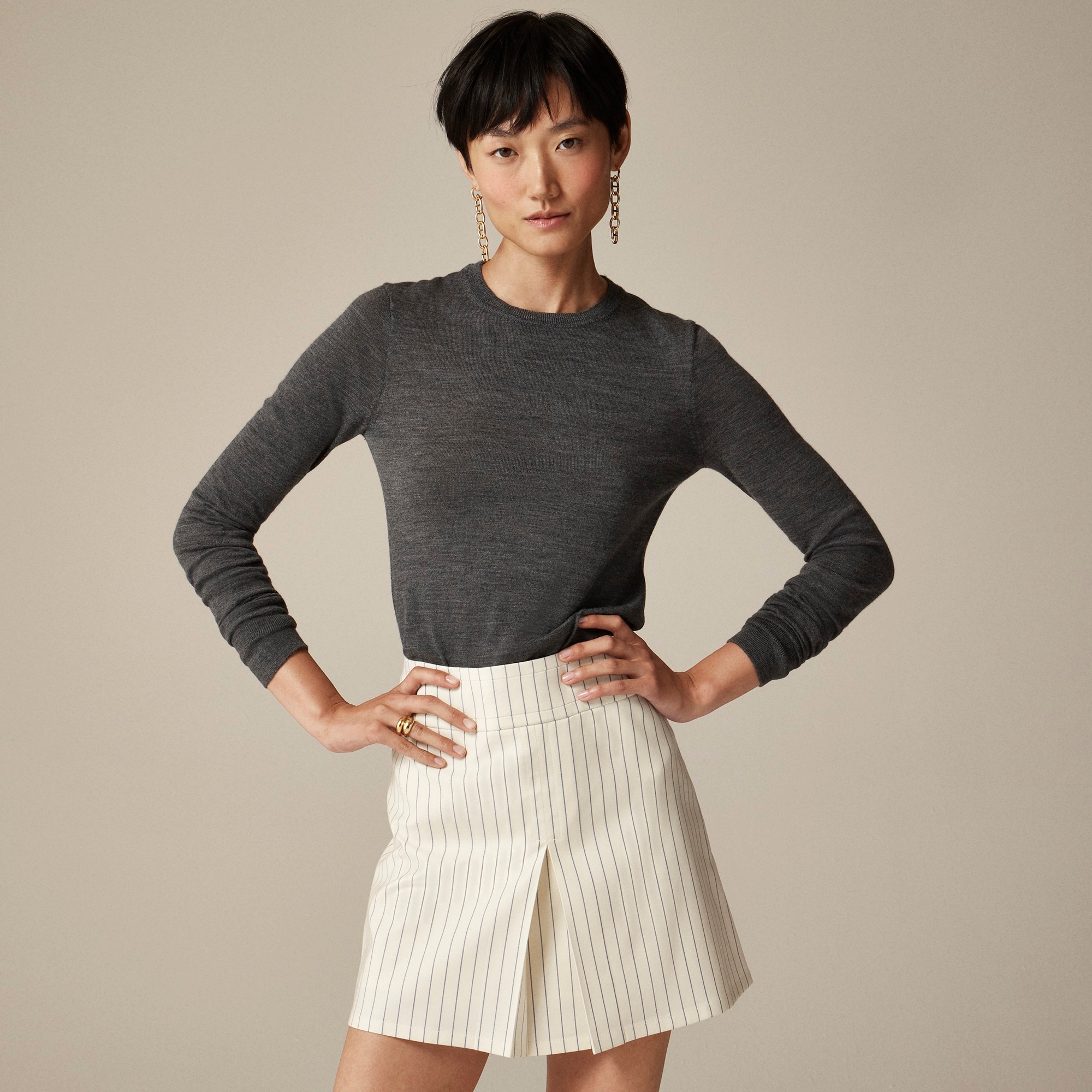 Carolyn fitted crewneck sweater in merino wool