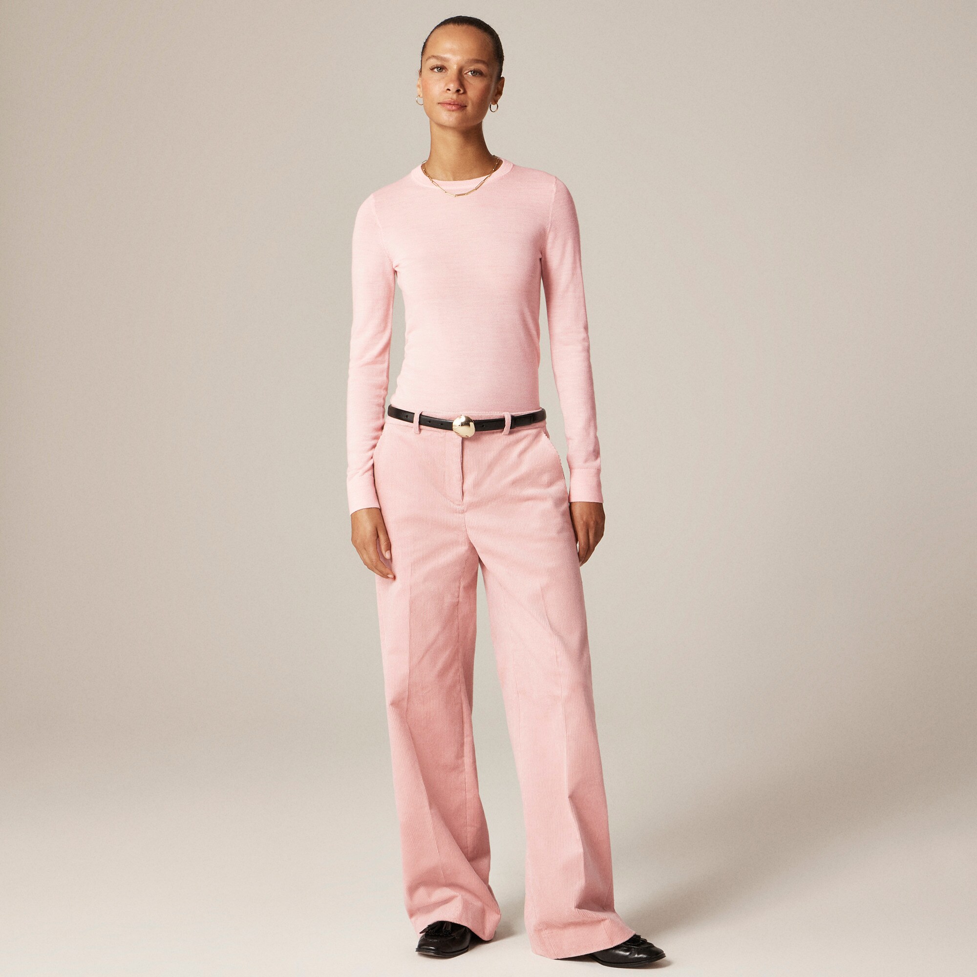 Carolyn fitted crewneck sweater in merino wool