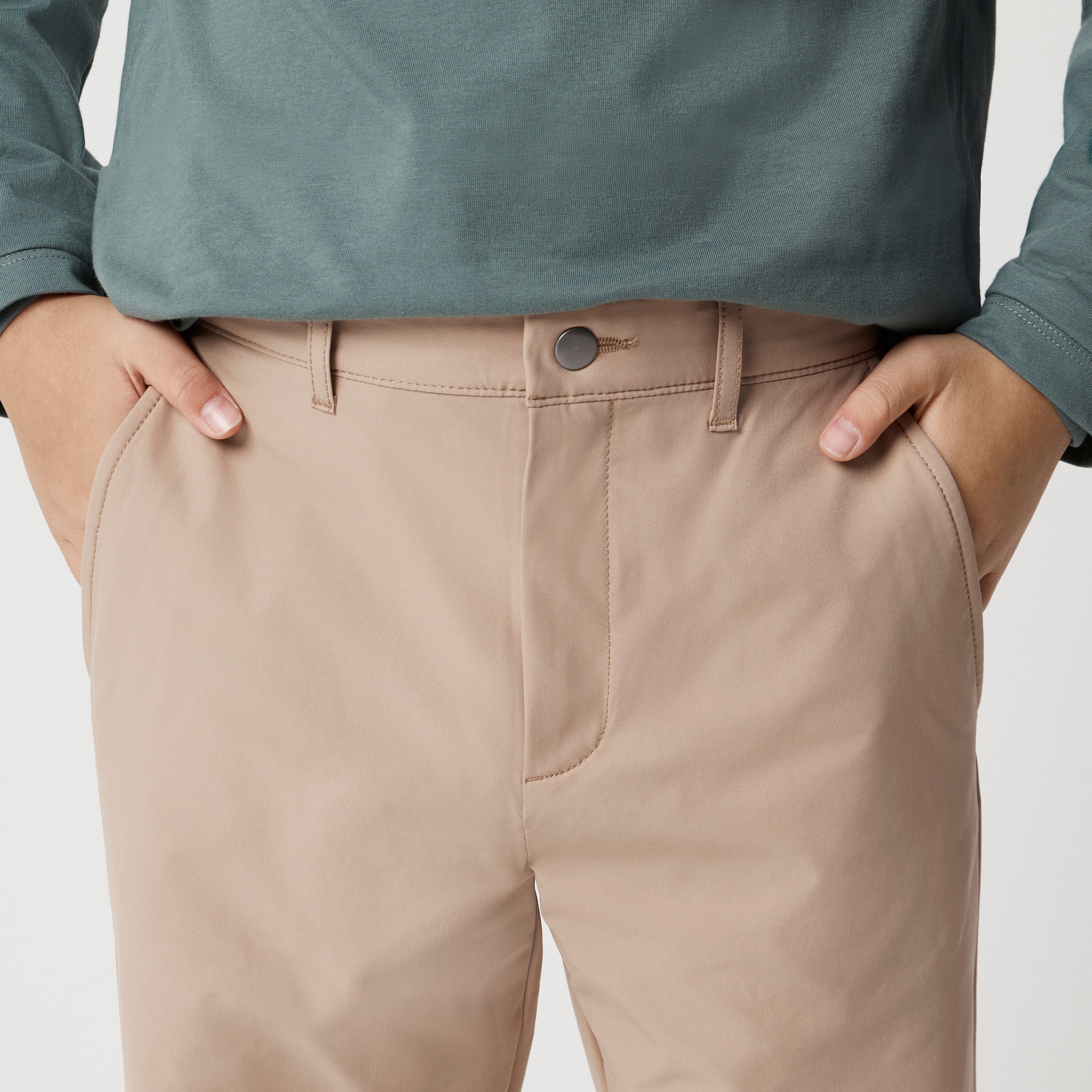 Boys' slim-fit tech chino pant