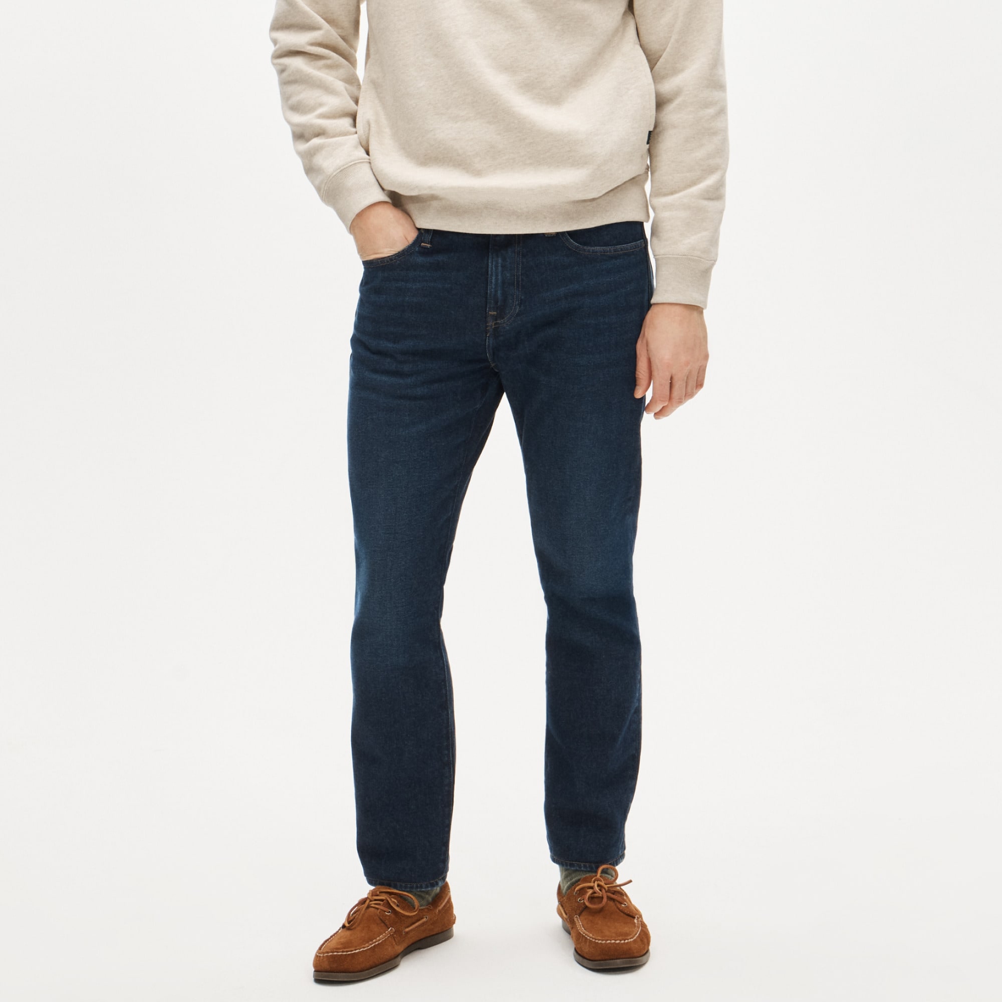  484 Slim-fit stretch jean in one-year wash