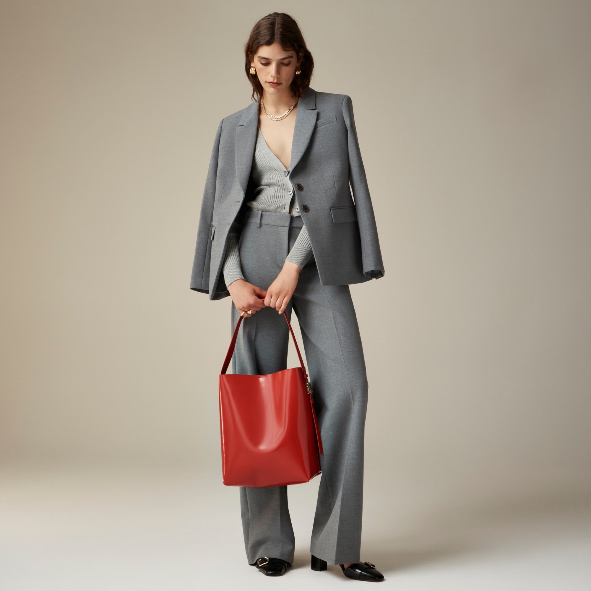 Wide-leg trouser in four-season stretch