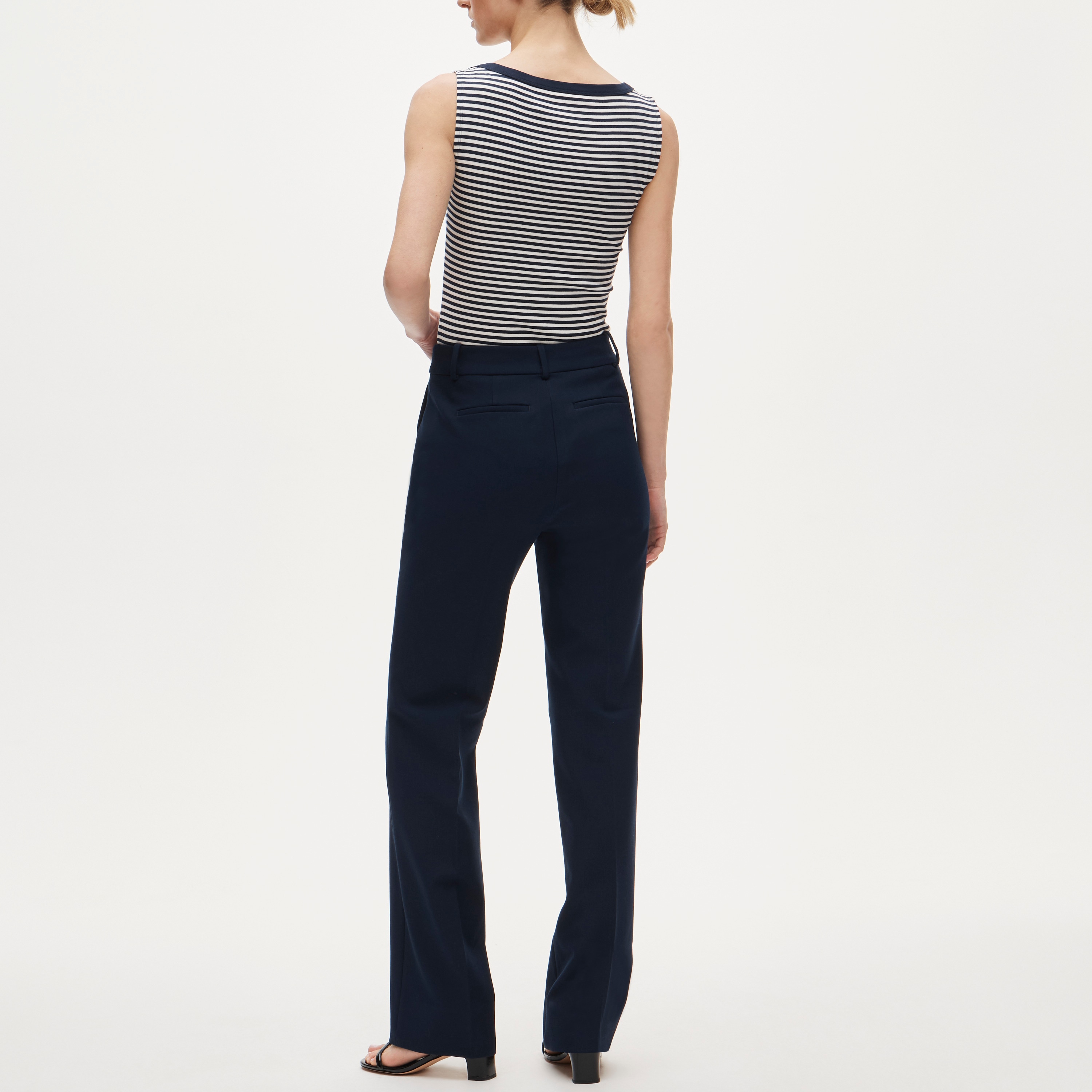 Natalia pant in four-season stretch