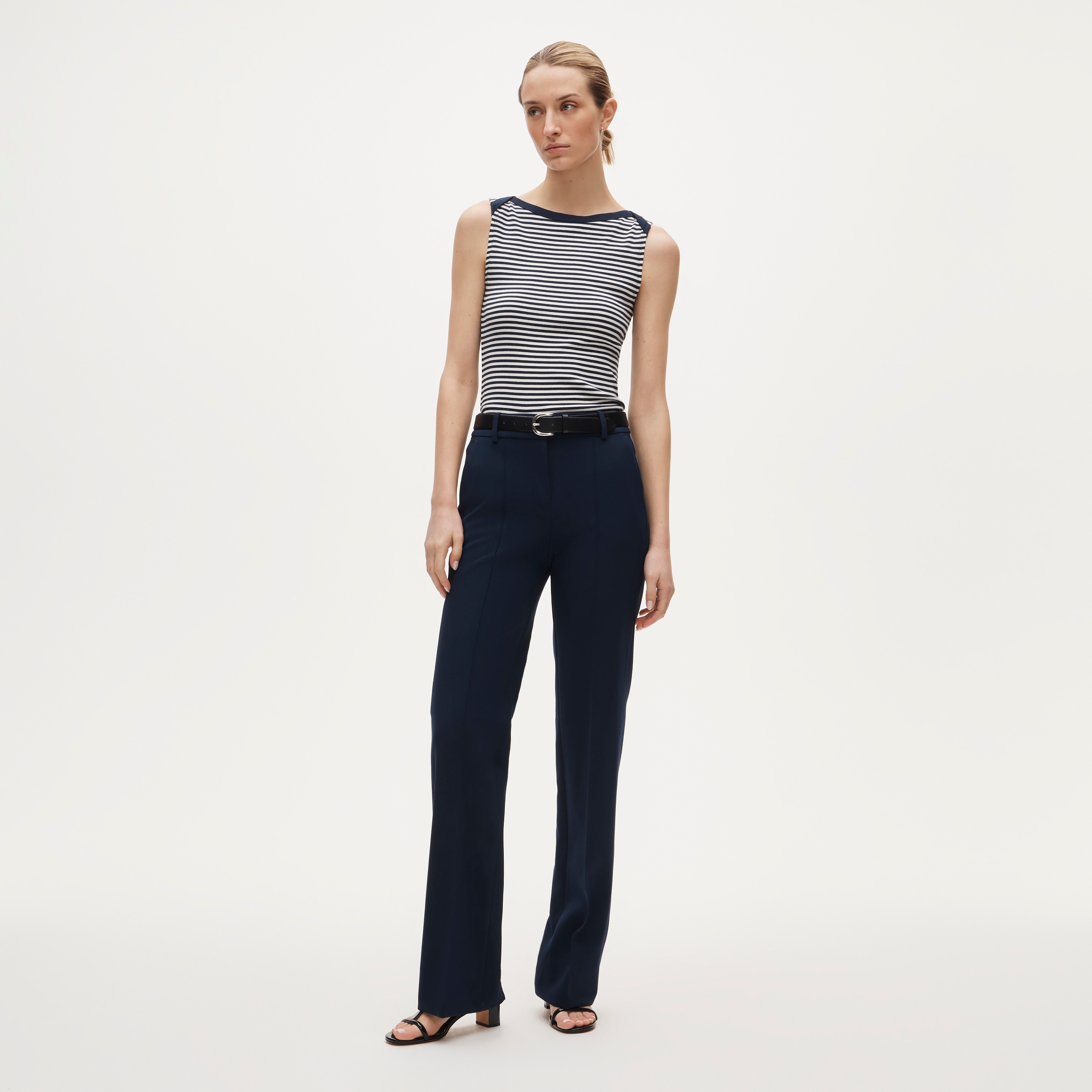 Natalia pant in four-season stretch