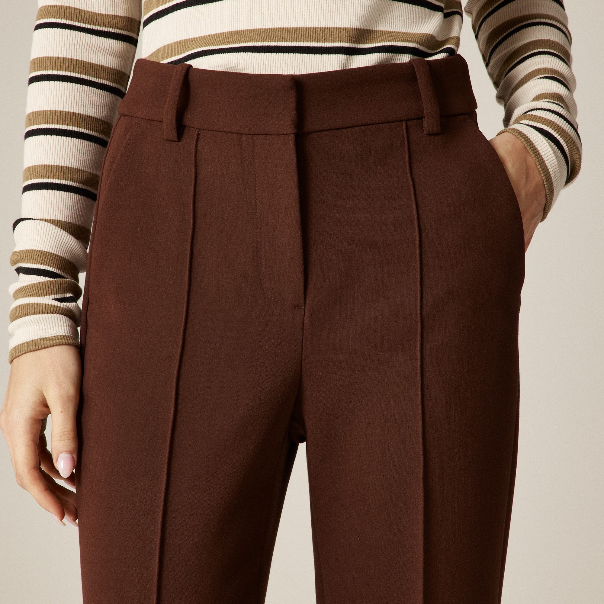 Natalia pant in four-season stretch