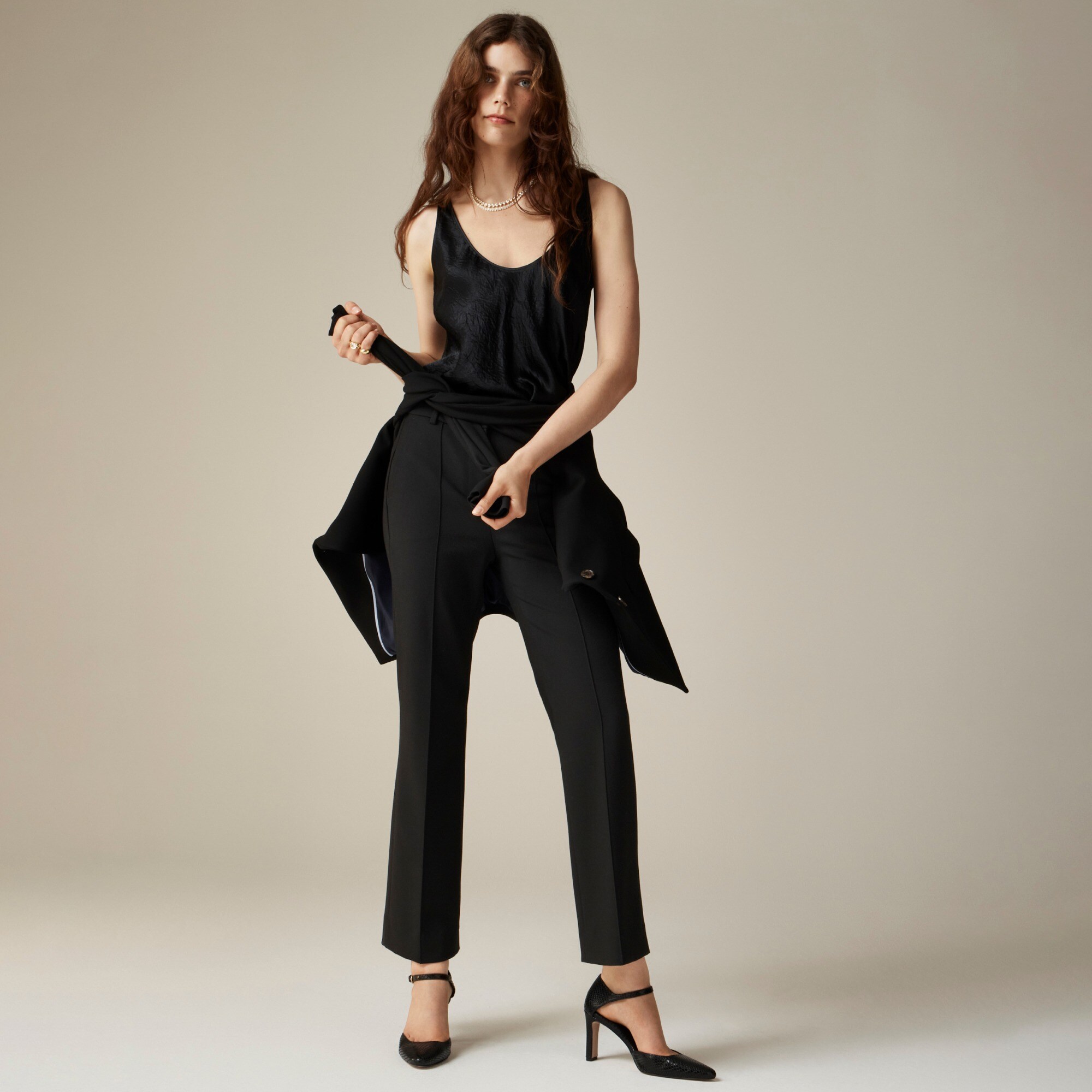 Cropped Natalia pant in four-season stretch