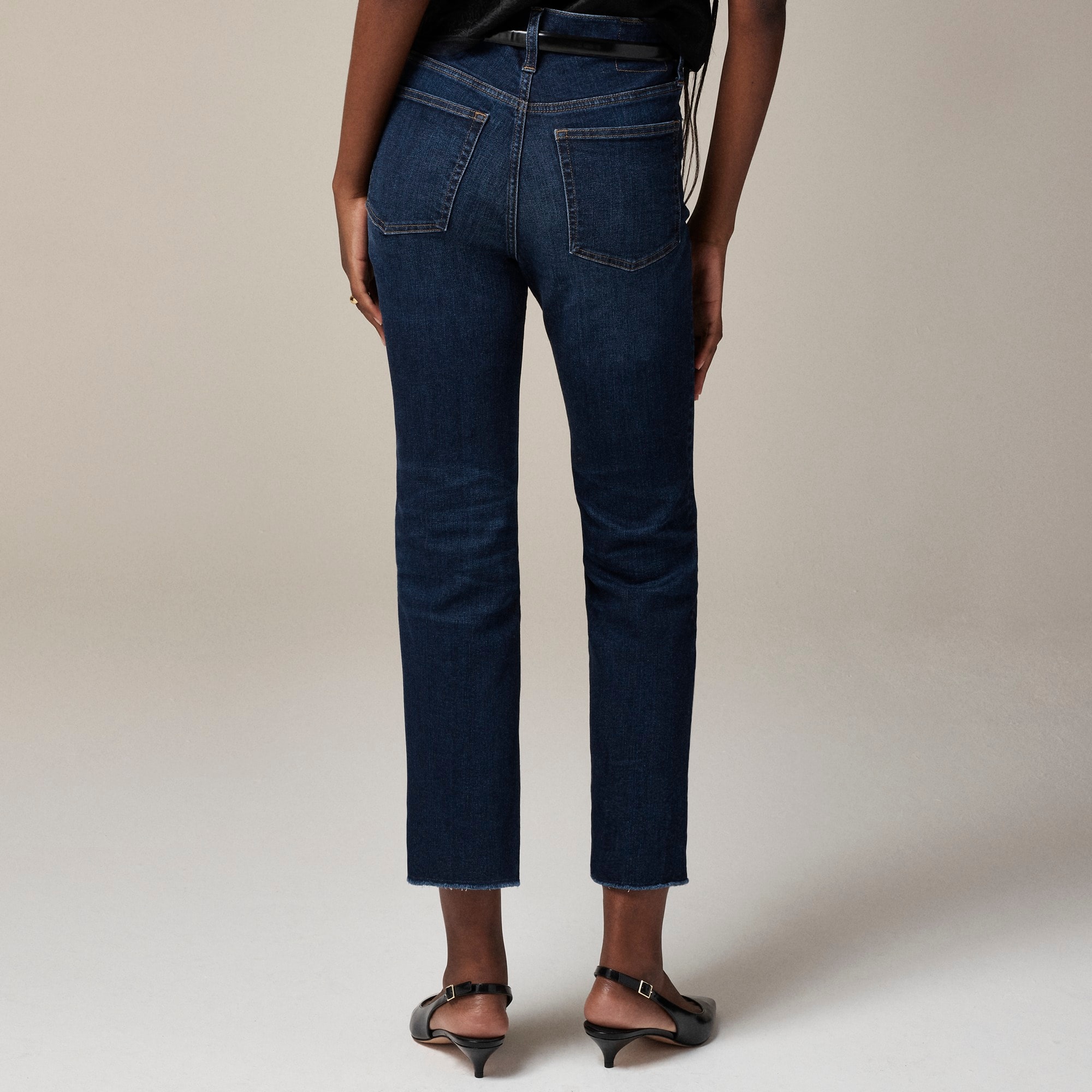 Petite mid-rise kickout jean