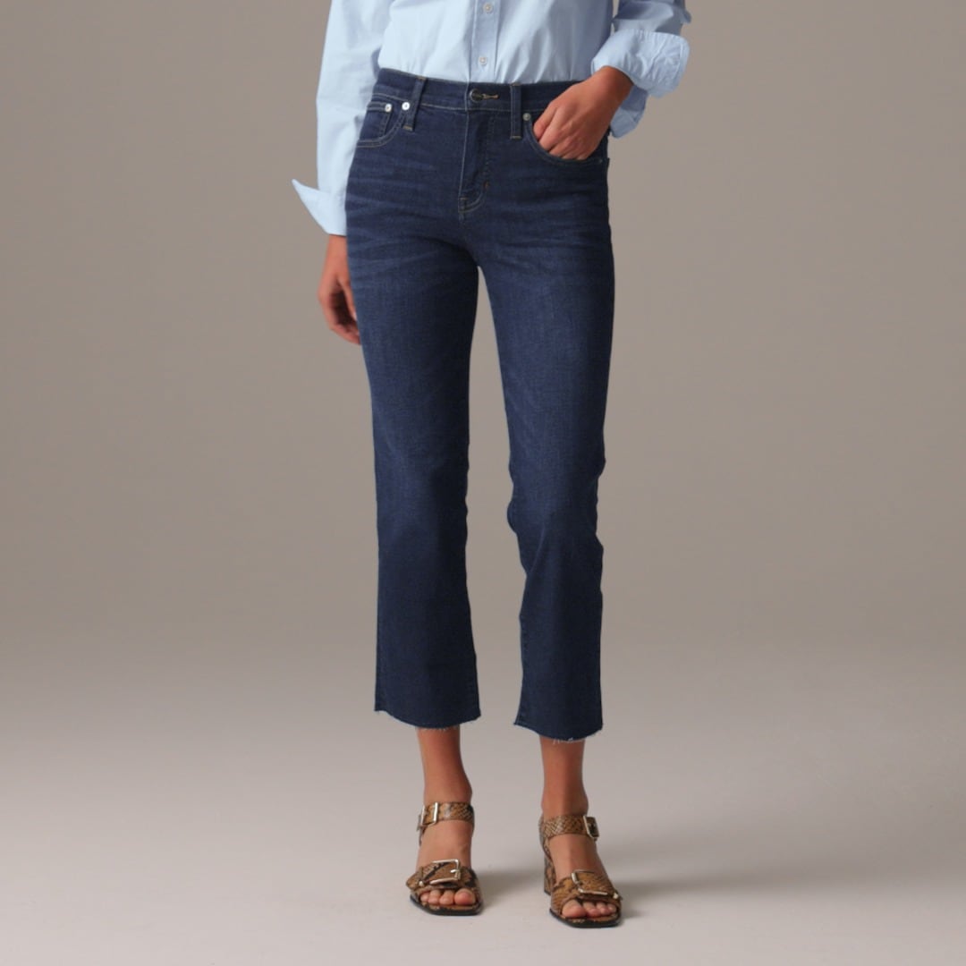Petite mid-rise kickout jean