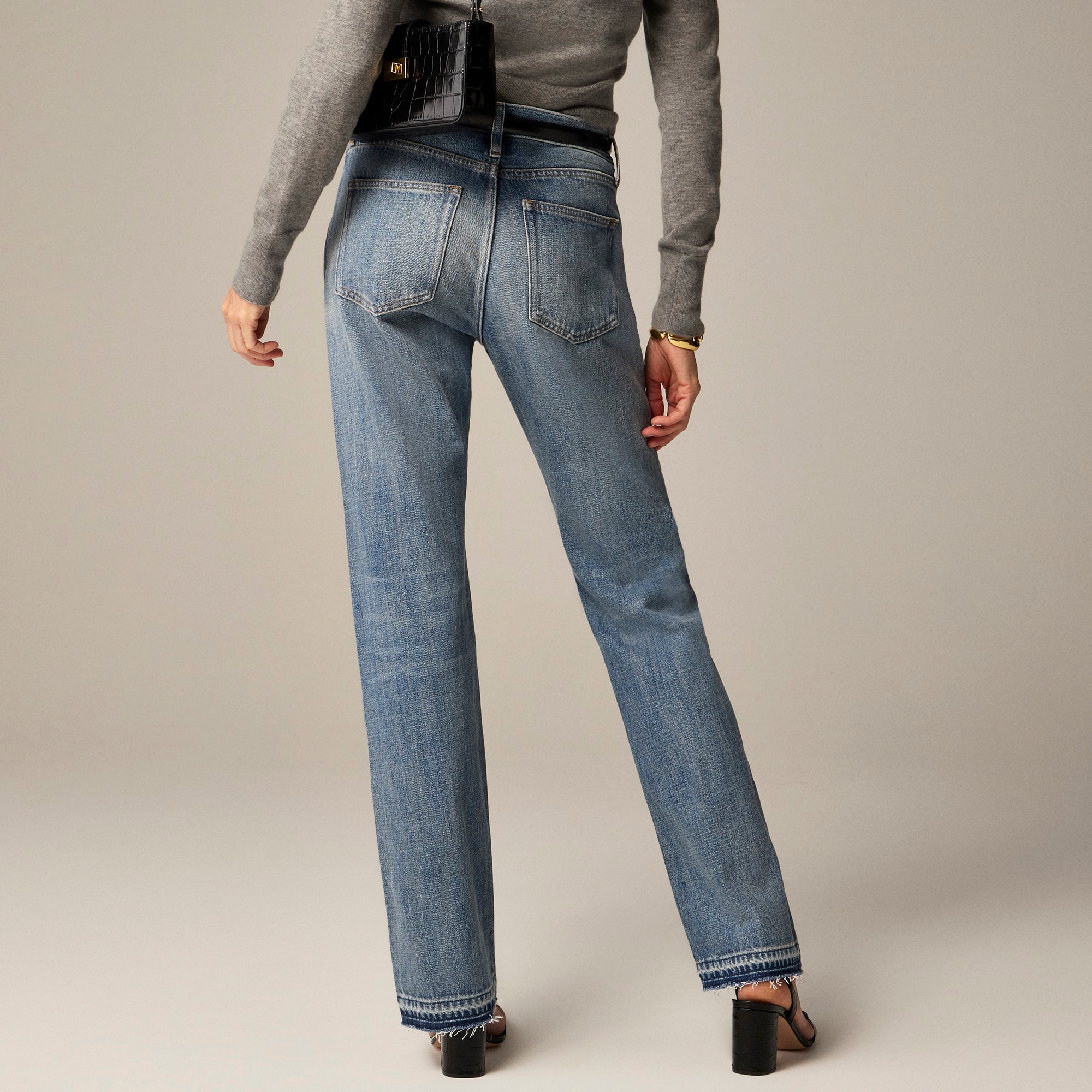 Mid-rise straight jean