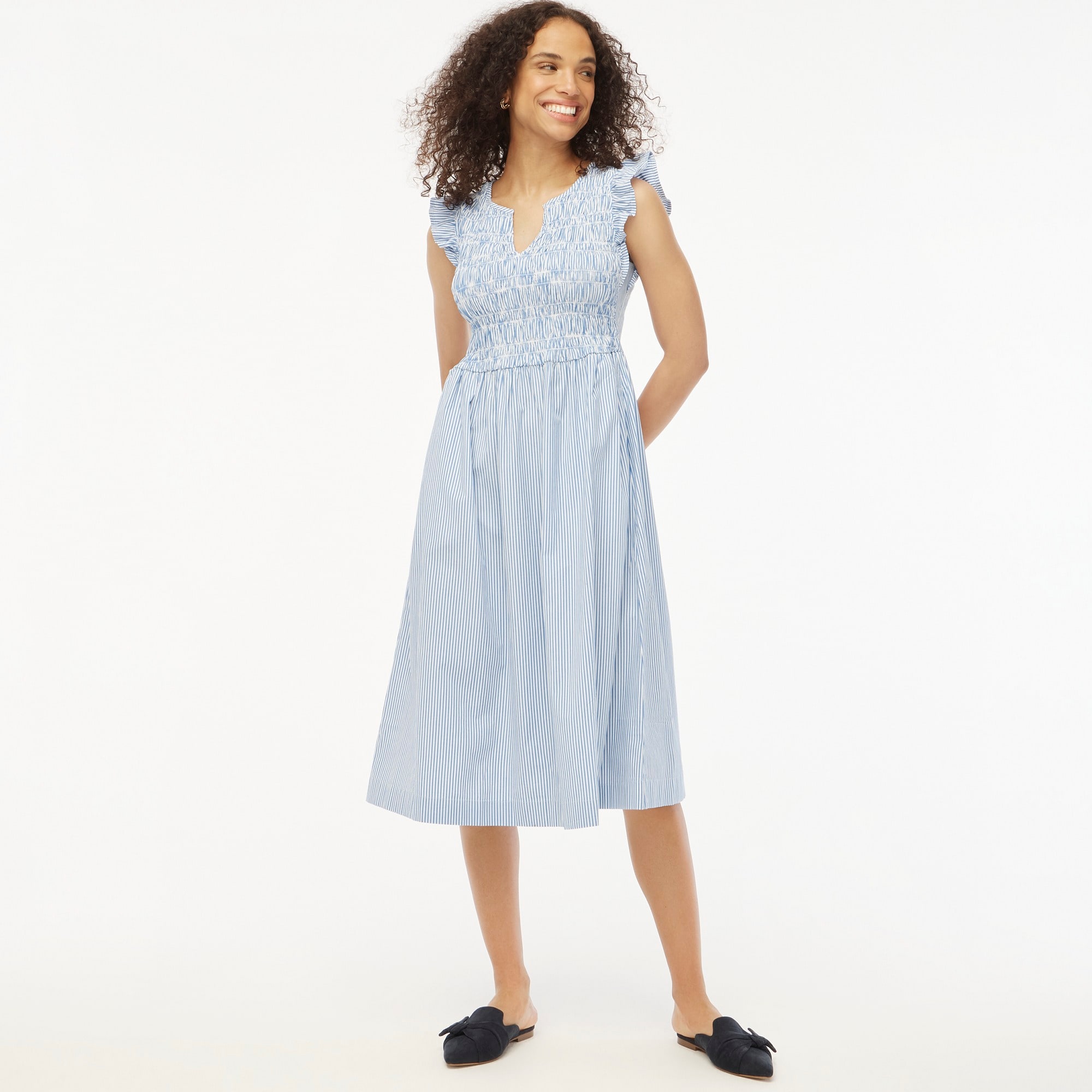Women’s Curvy Light Pink Smocked Flutter Sleeve Midi Dress
