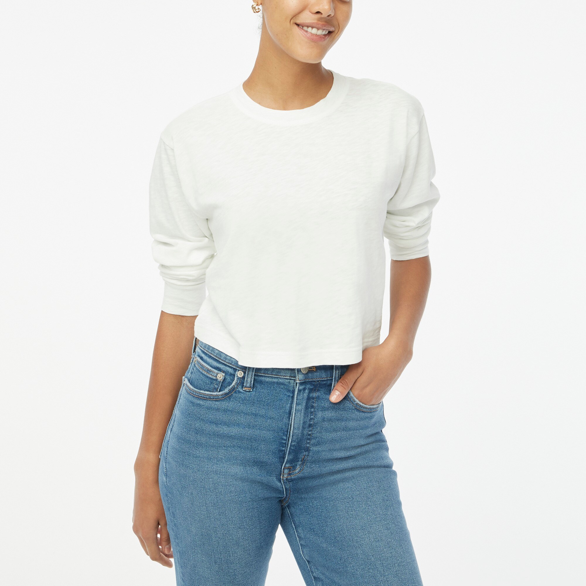 Long-sleeve cropped crewneck tee
