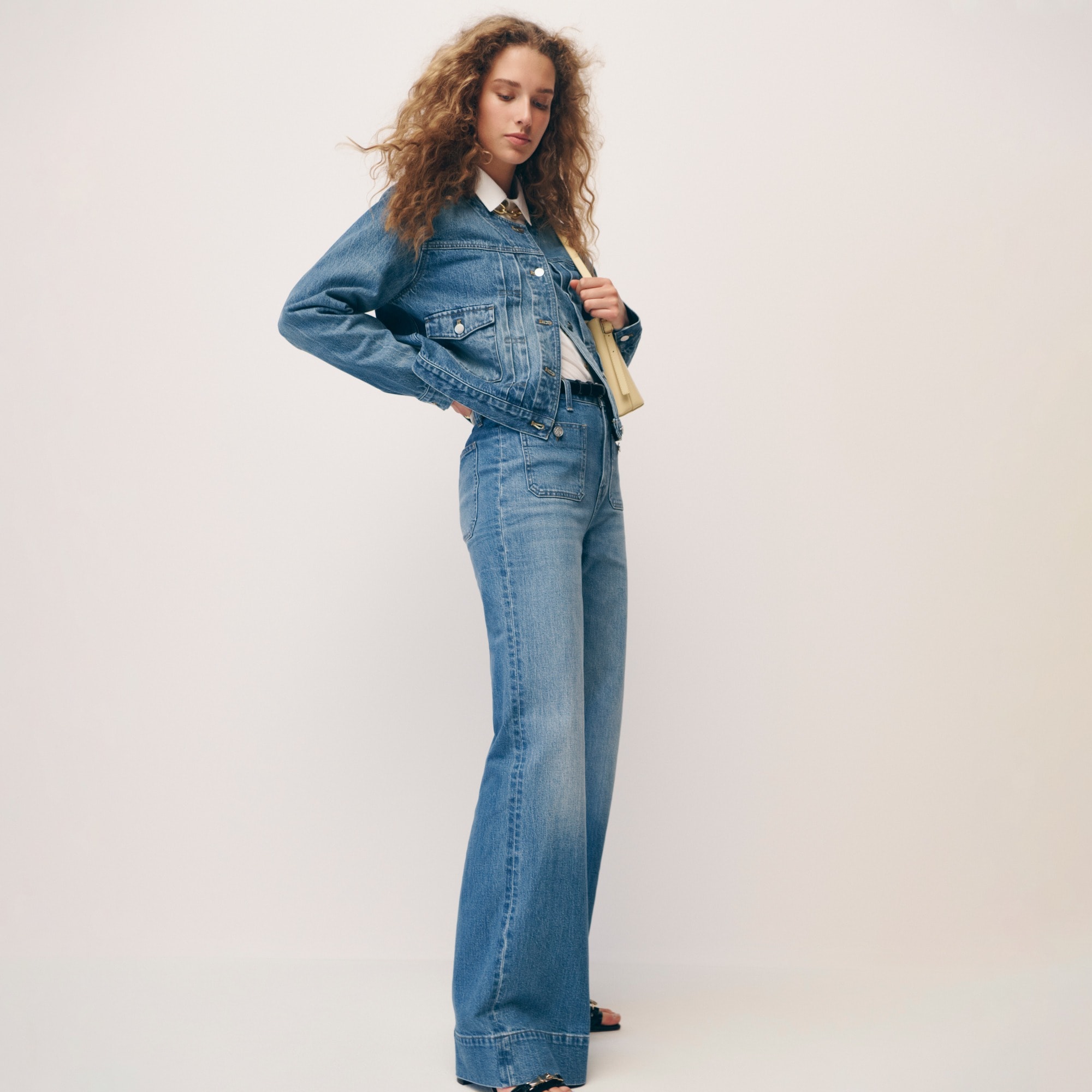 Pleated denim lady jacket