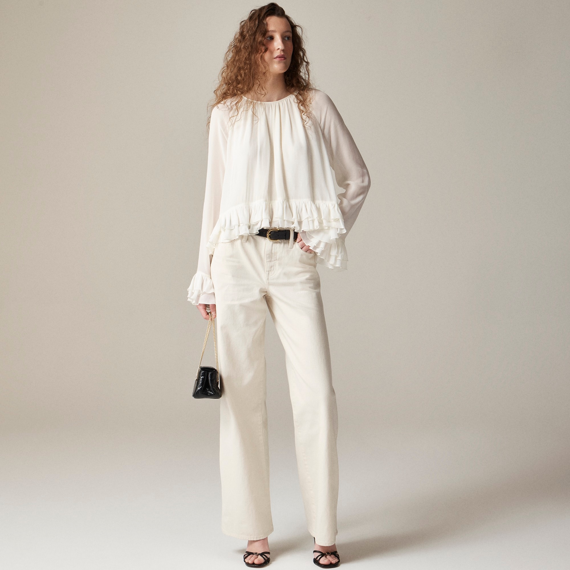 Lower-rise wide-leg jean
