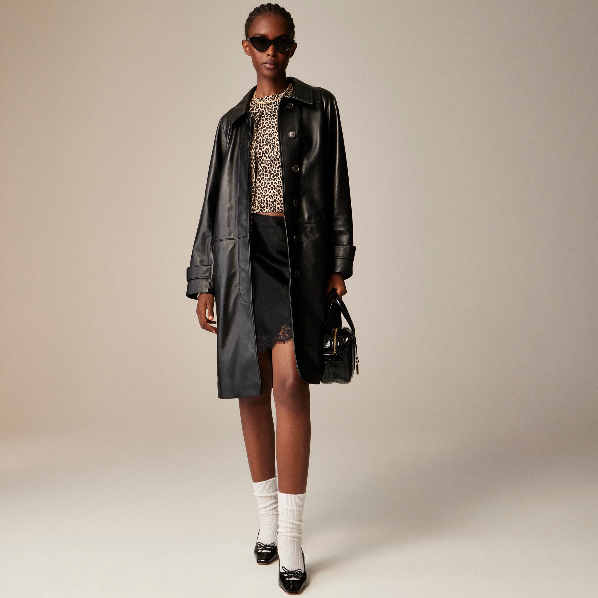 Collection trench coat in leather