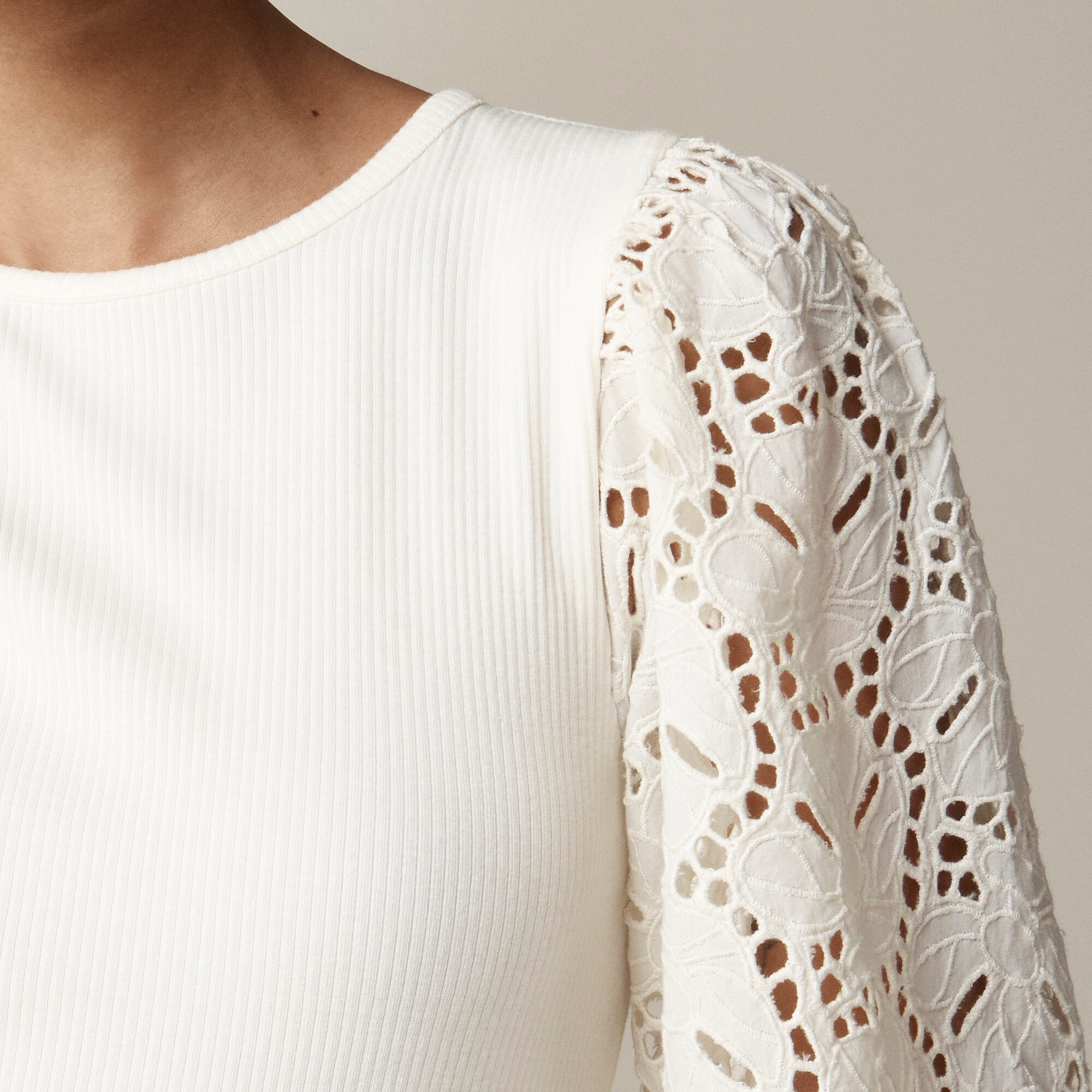 Vintage rib top with cotton poplin eyelet sleeves