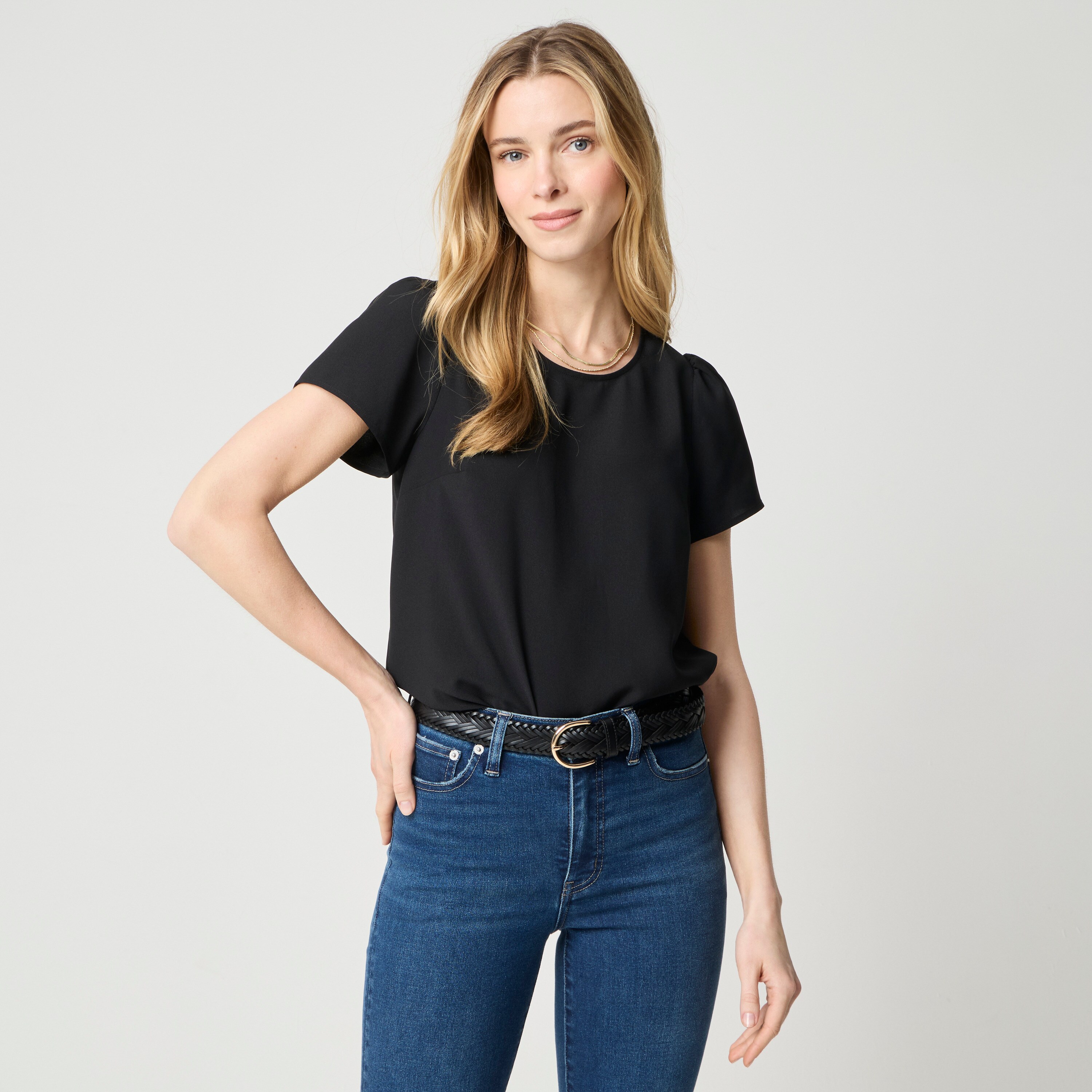 Short-sleeve crepe top