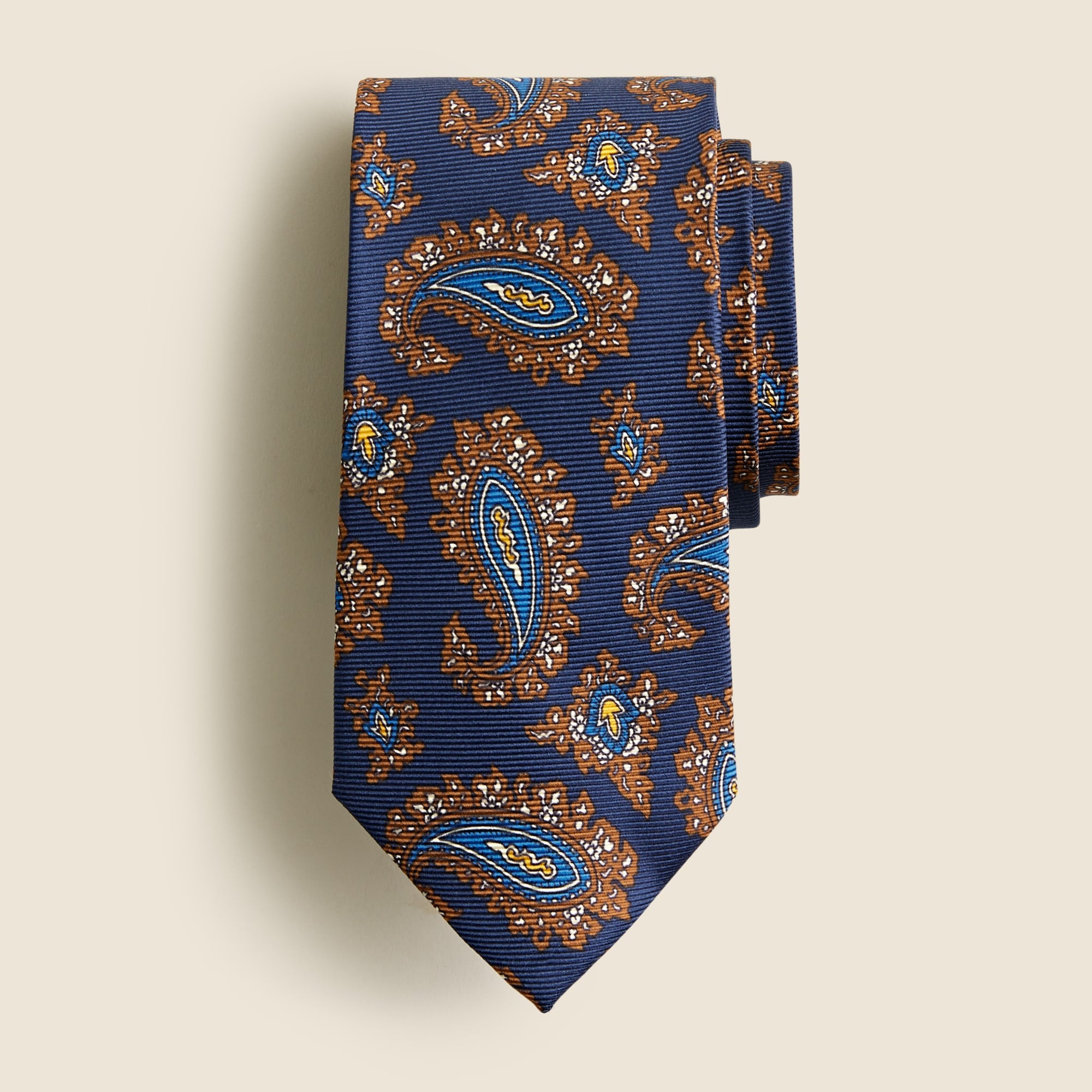 Italian silk tie in paisley