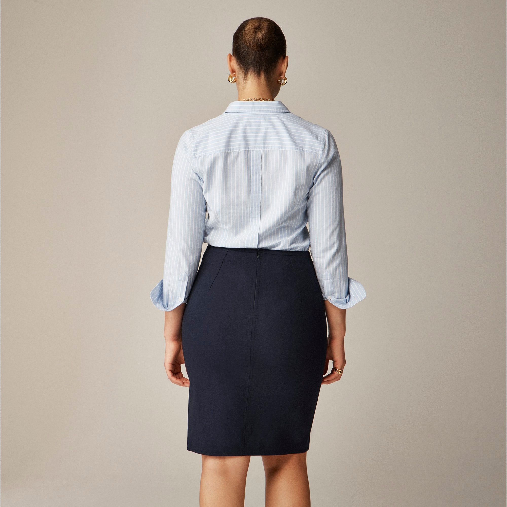 Pencil knee-length skirt in Italian bi-stretch wool blend